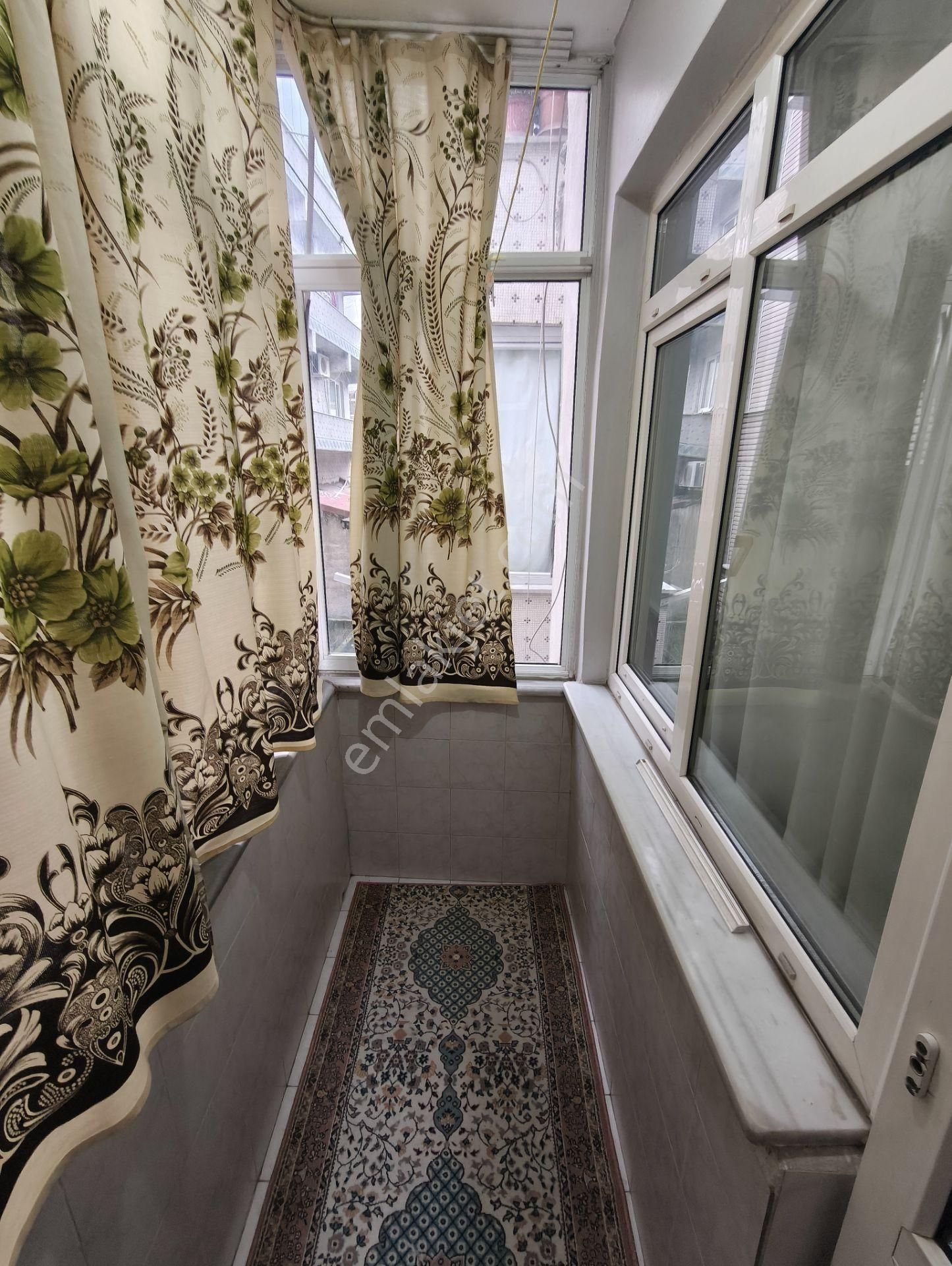 Balcıoğlundan Muratpaşa Mah. Kiralık Ful Eşyalı 1+1 Ara Kat Daire - Görsel 8