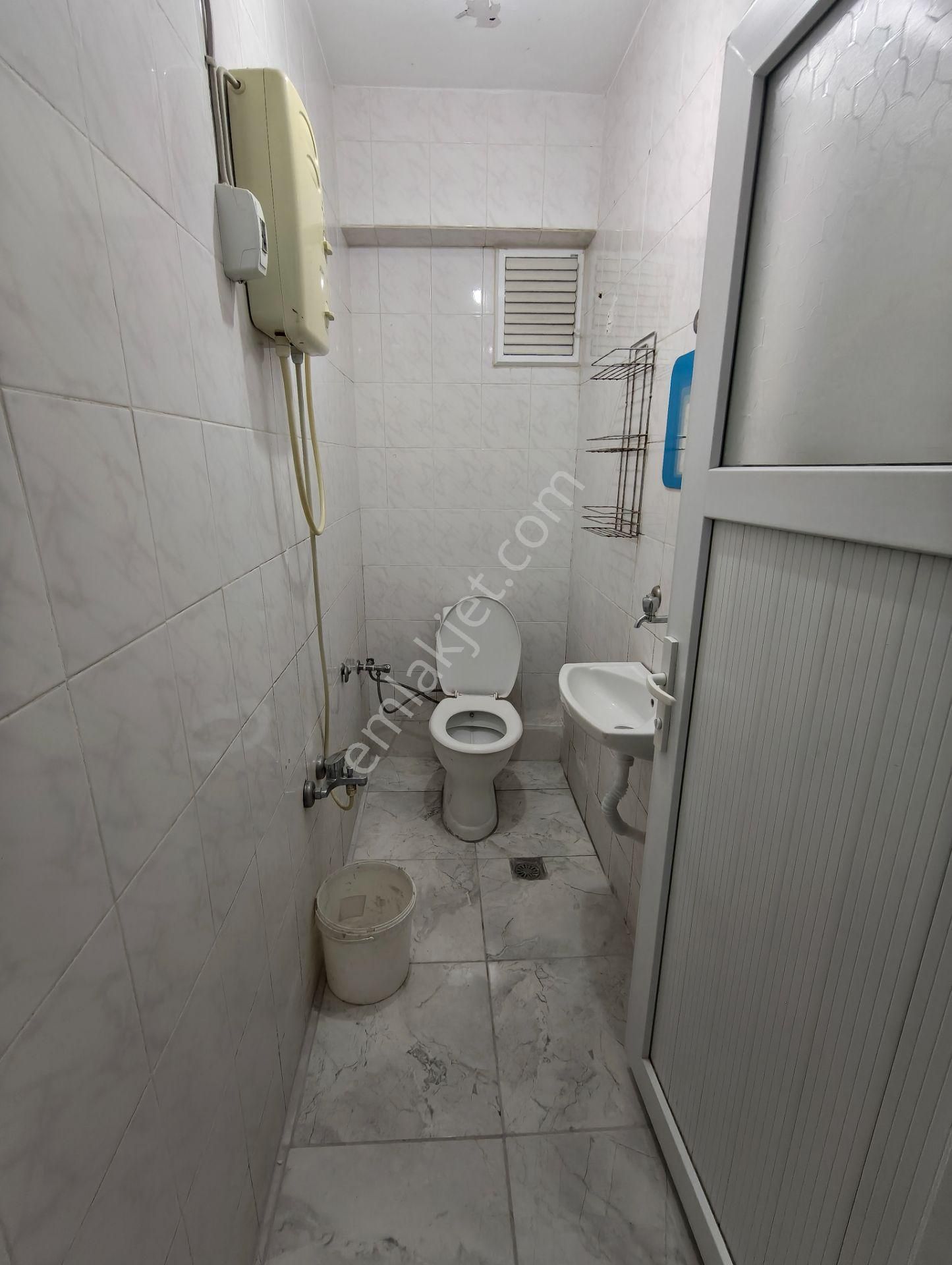 Balcıoğlundan Muratpaşa Mah. Kiralık Ful Eşyalı 1+1 Ara Kat Daire - Görsel 15