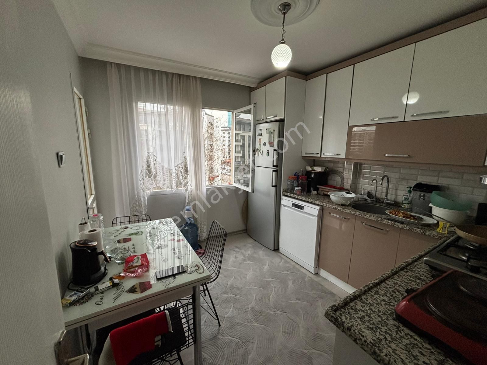 Bayraklı Manavkuyu Mah. Cadde Üzeri 2+1 Satılık Ara Kat Daire - Görsel 14