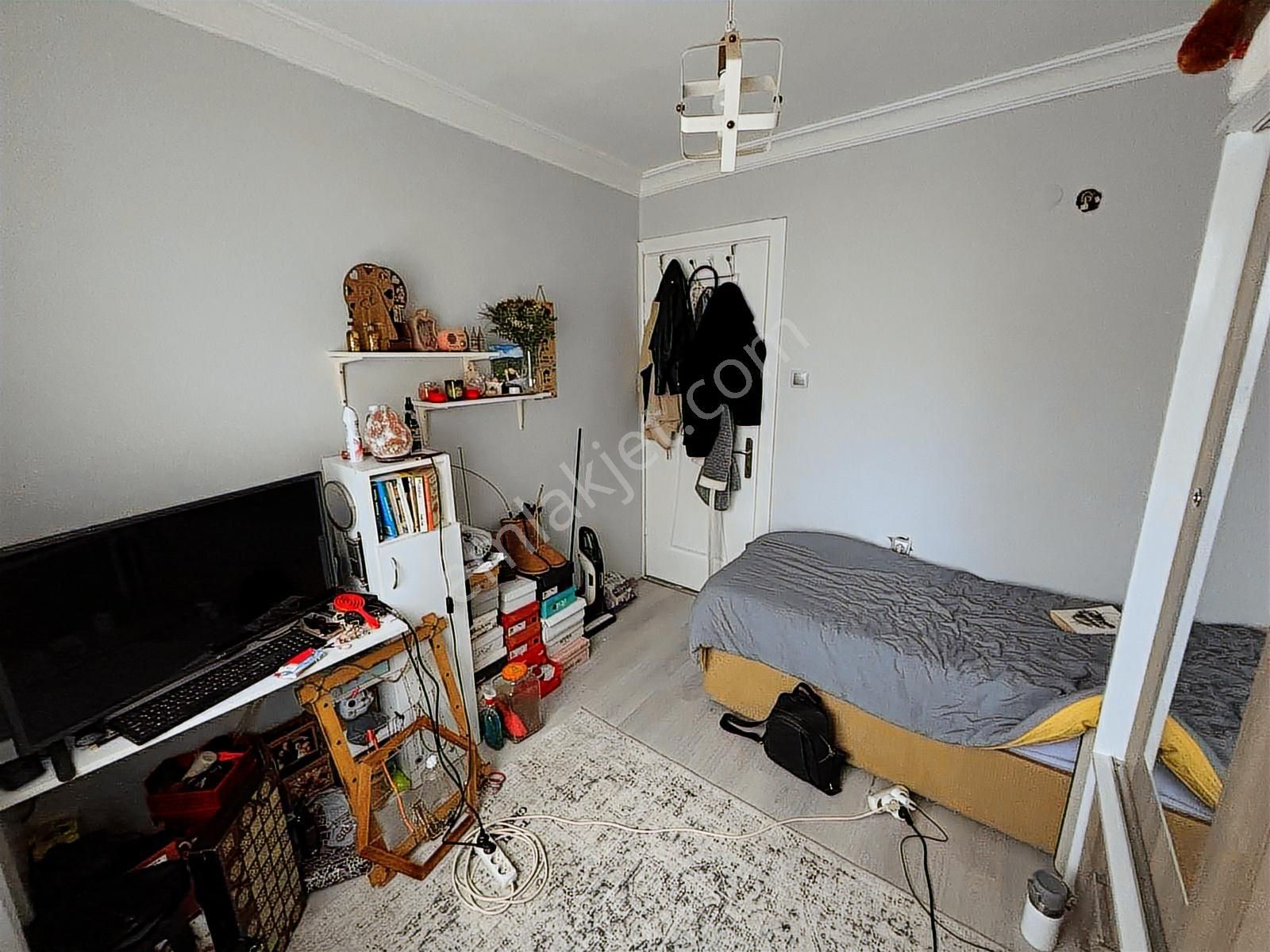 Bayraklı Manavkuyu Mah. Cadde Üzeri 2+1 Satılık Ara Kat Daire - Görsel 22