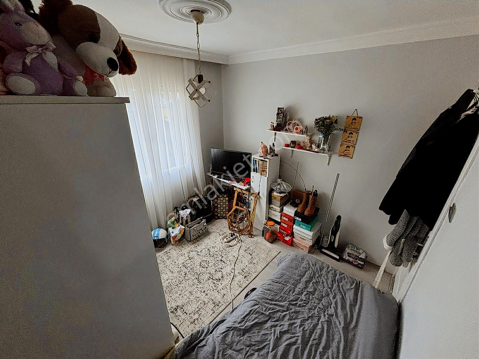 Bayraklı Manavkuyu Mah. Cadde Üzeri 2+1 Satılık Ara Kat Daire - Görsel 24