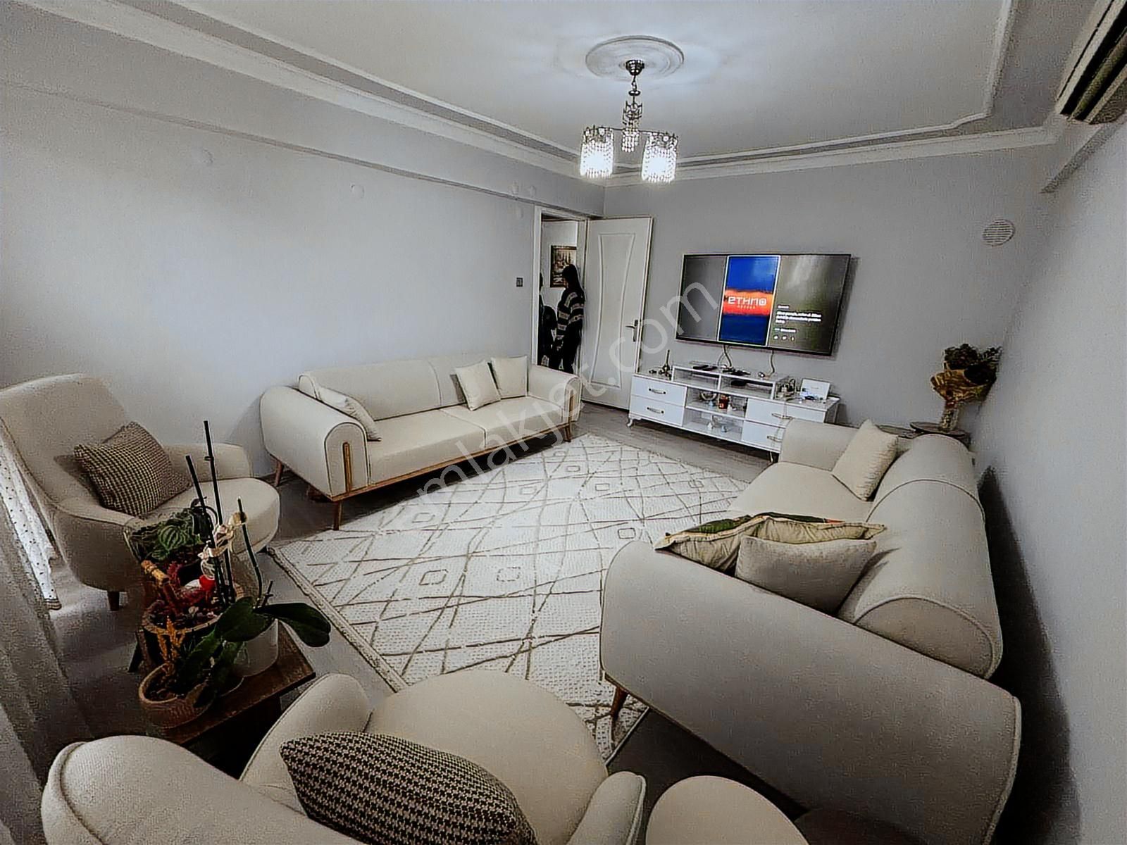 Bayraklı Manavkuyu Mah. Cadde Üzeri 2+1 Satılık Ara Kat Daire - Görsel 5