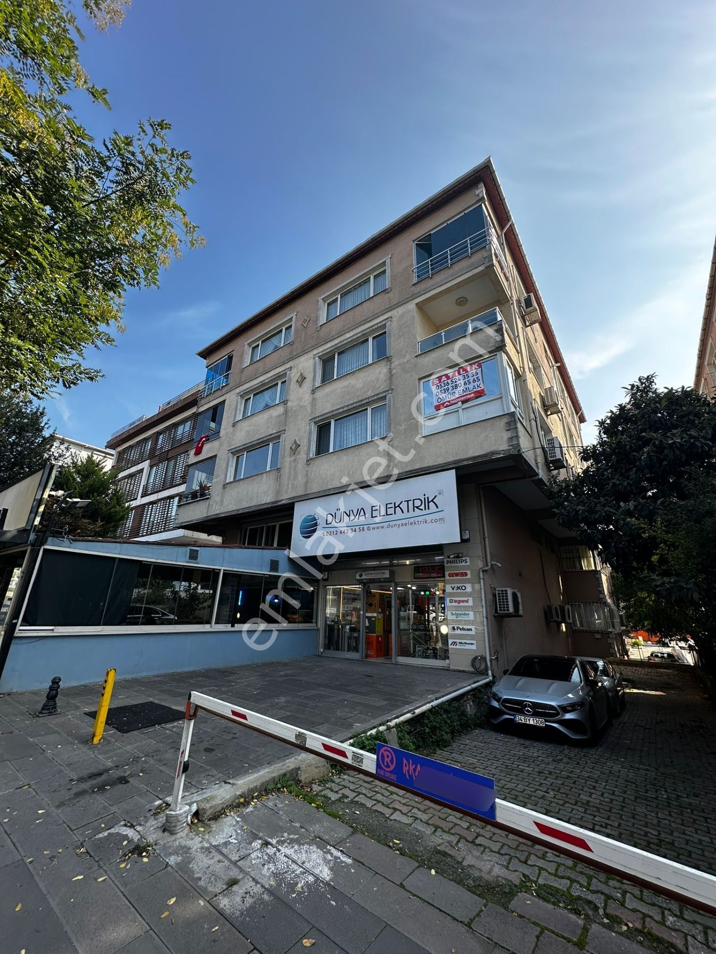 Bahçelievler Adnan Kahveci Bulvarı Üzeri 3+1 Satılık Daire - Görsel 2