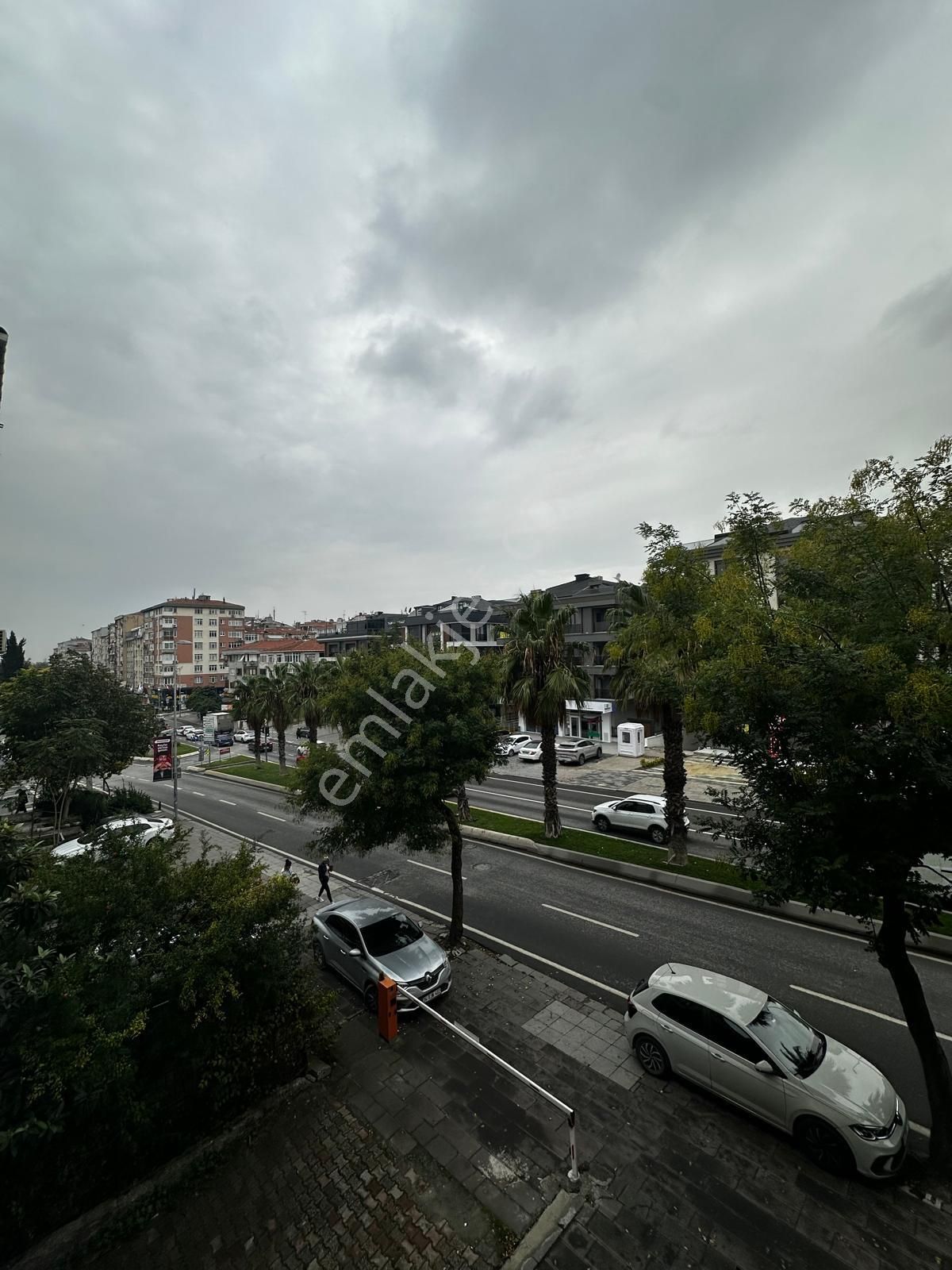 Bahçelievler Adnan Kahveci Bulvarı Üzeri 3+1 Satılık Daire - Görsel 4