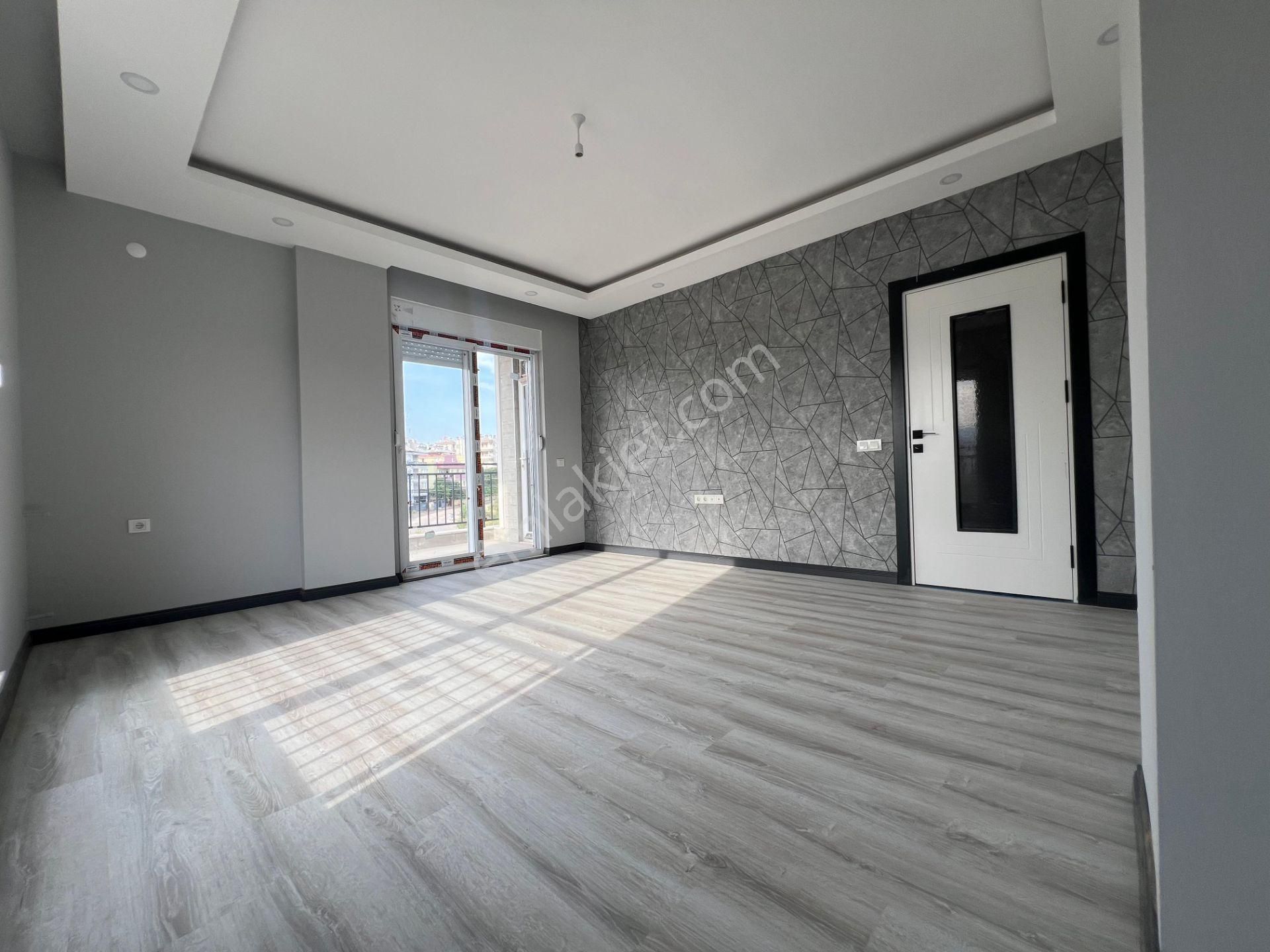 Cadde Üzerinde Ulaşım Dibinde Arakat Satılık 3+1 Daire - Görsel 7