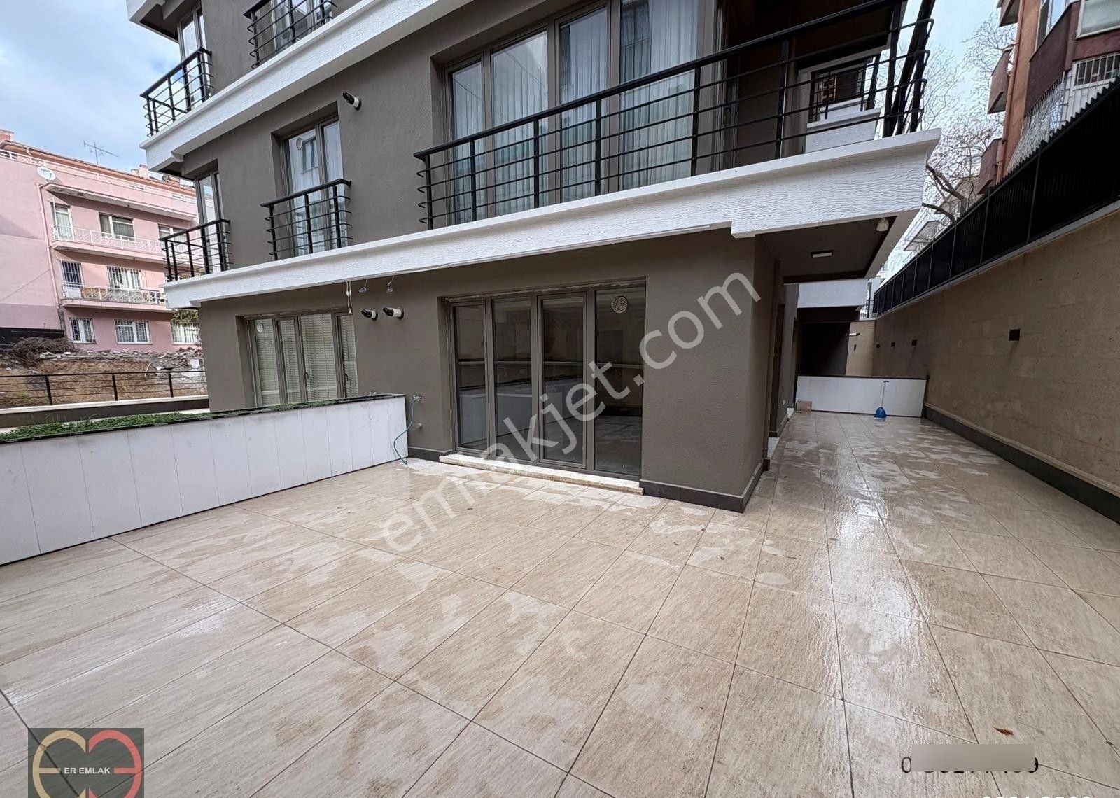 Bahçelievler De 1+1 Büyük Teraslı Yeni Lüks Bahçe Katı Daire - Görsel 11