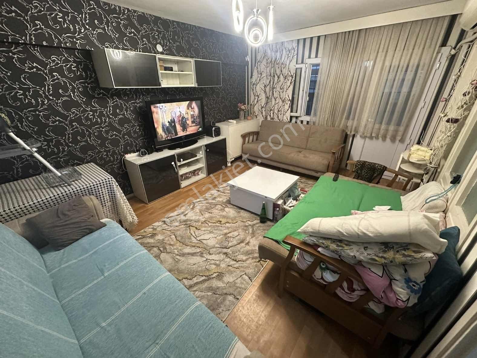 Akalın'dan Behçet Uz Park Yanı 2+1 Bakımlı Arakat Satılık Daire