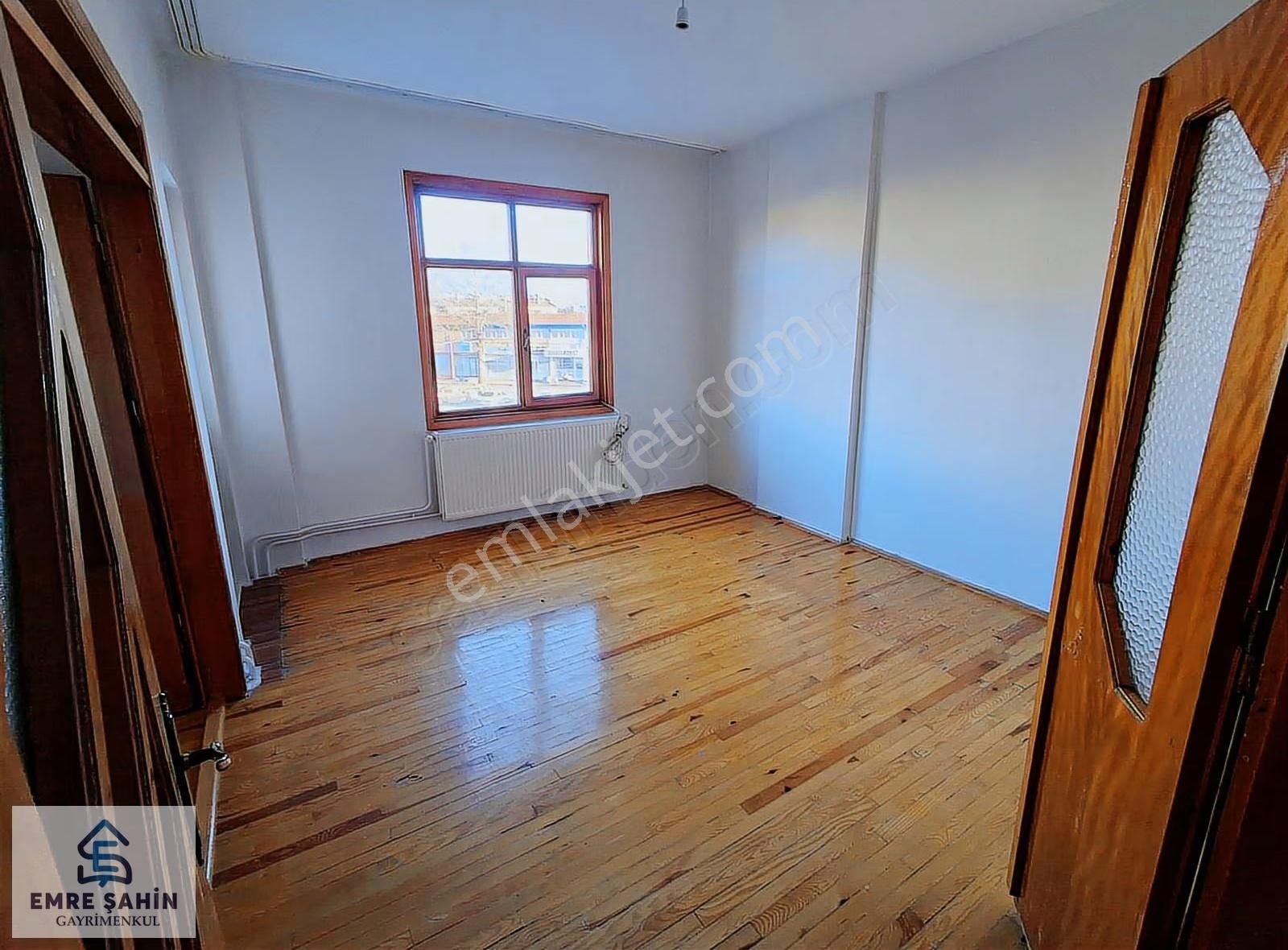 Şeyh Şamil Mah. Medova Hast. Yanı Arakat 3+1 Kiralık Daire