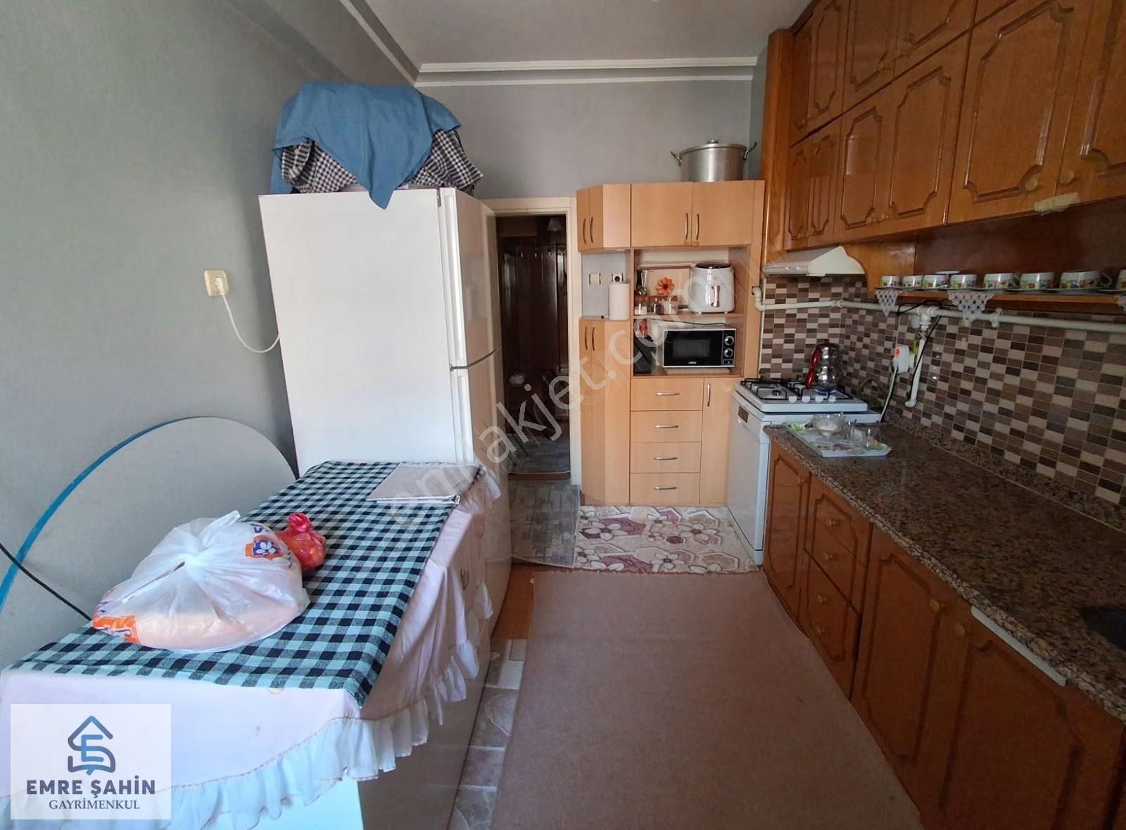 Malazgirt Mah. Asansörlü Barış Cad. Yanı Arakat Satılık Daire - Görsel 5