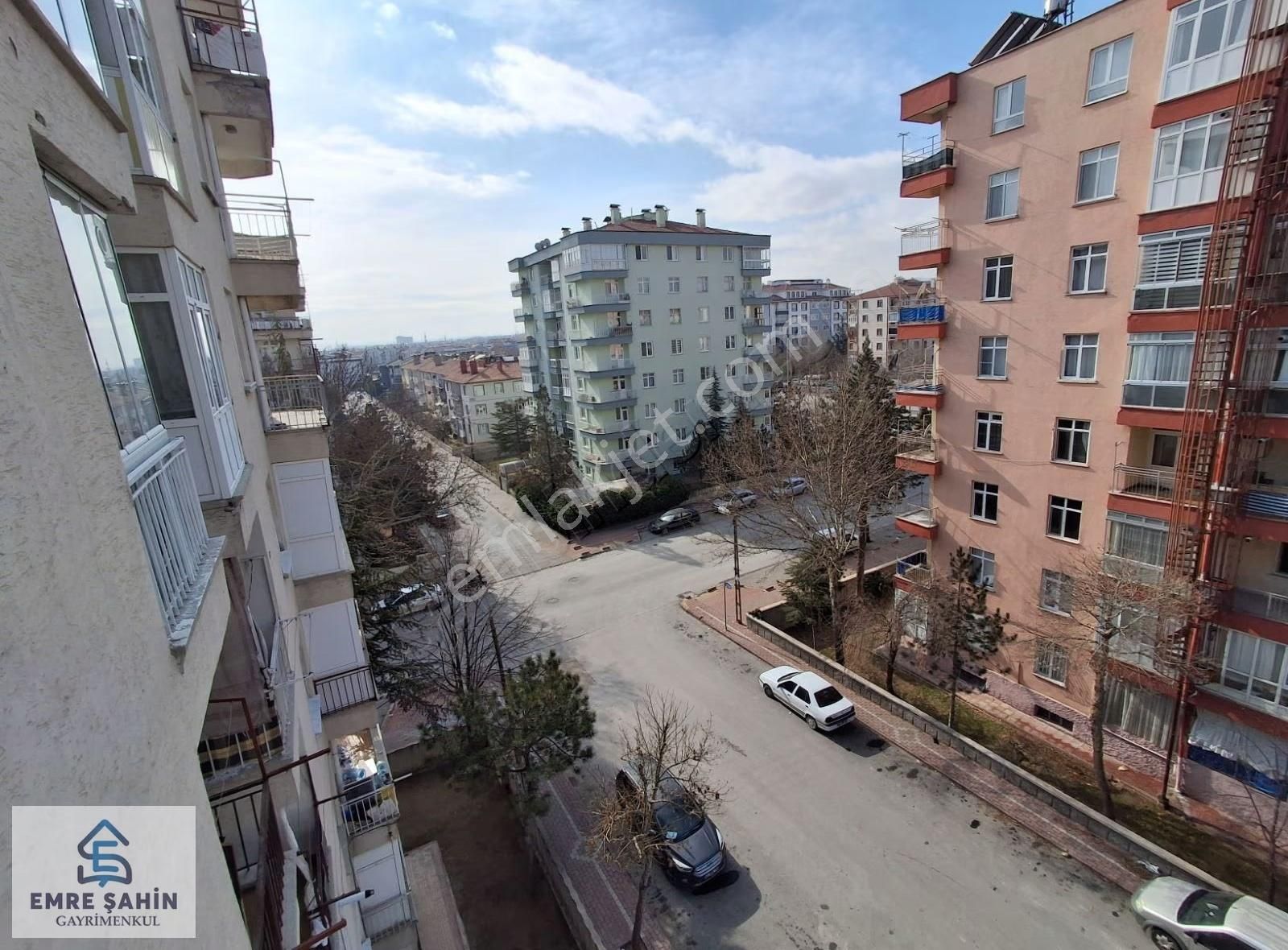 Malazgirt Mah. Asansörlü Barış Cad. Yanı Arakat Satılık Daire - Görsel 6