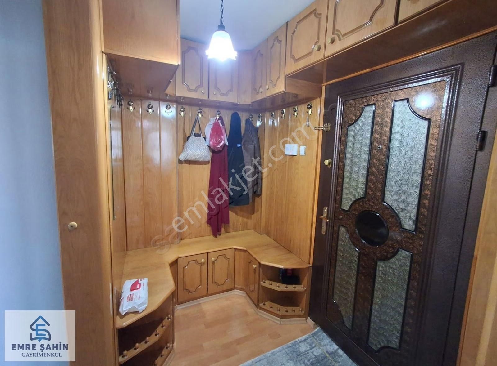 Malazgirt Mah. Asansörlü Barış Cad. Yanı Arakat Satılık Daire - Görsel 23