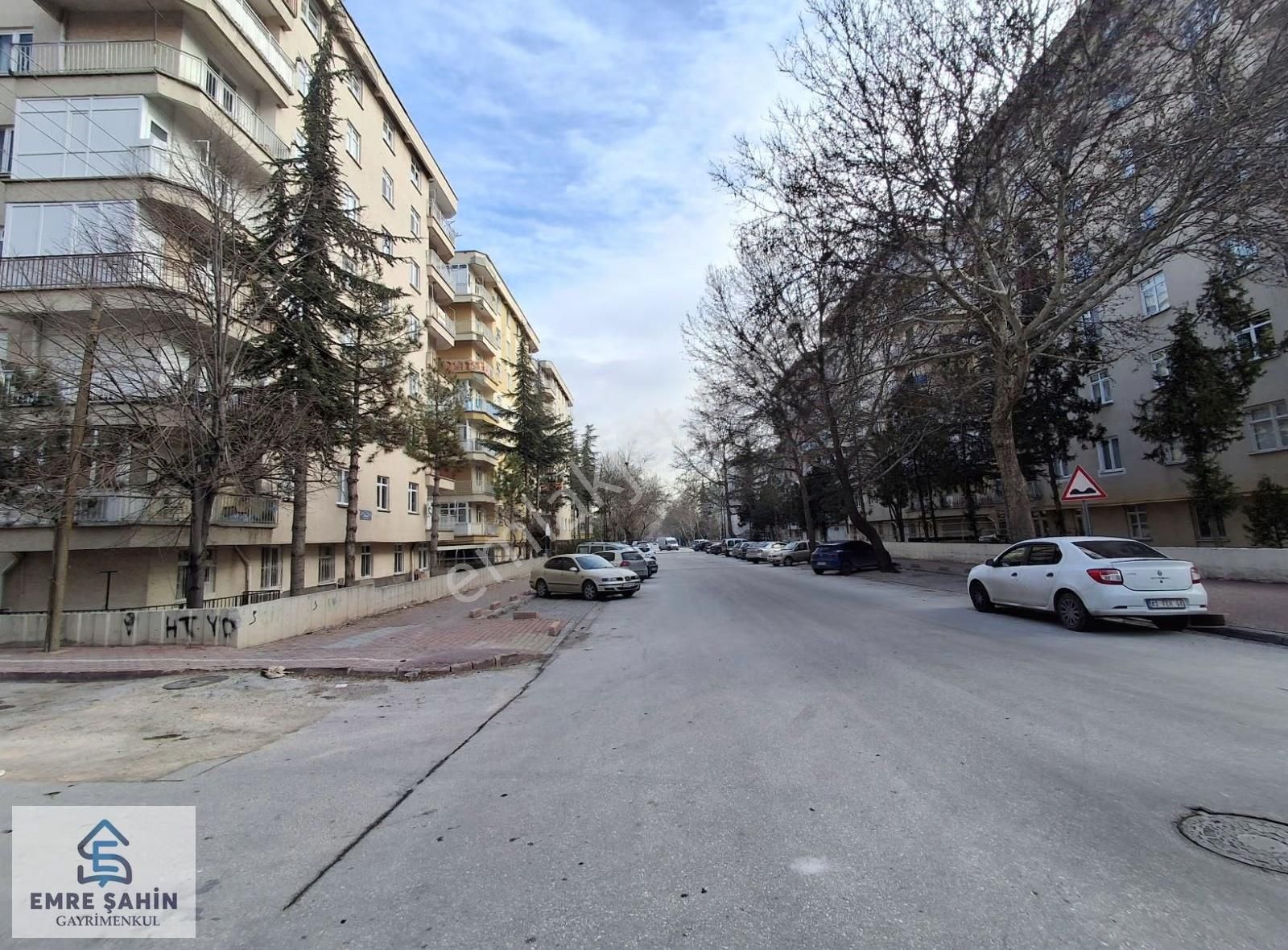 Malazgirt Mah. Asansörlü Barış Cad. Yanı Arakat Satılık Daire - Görsel 7