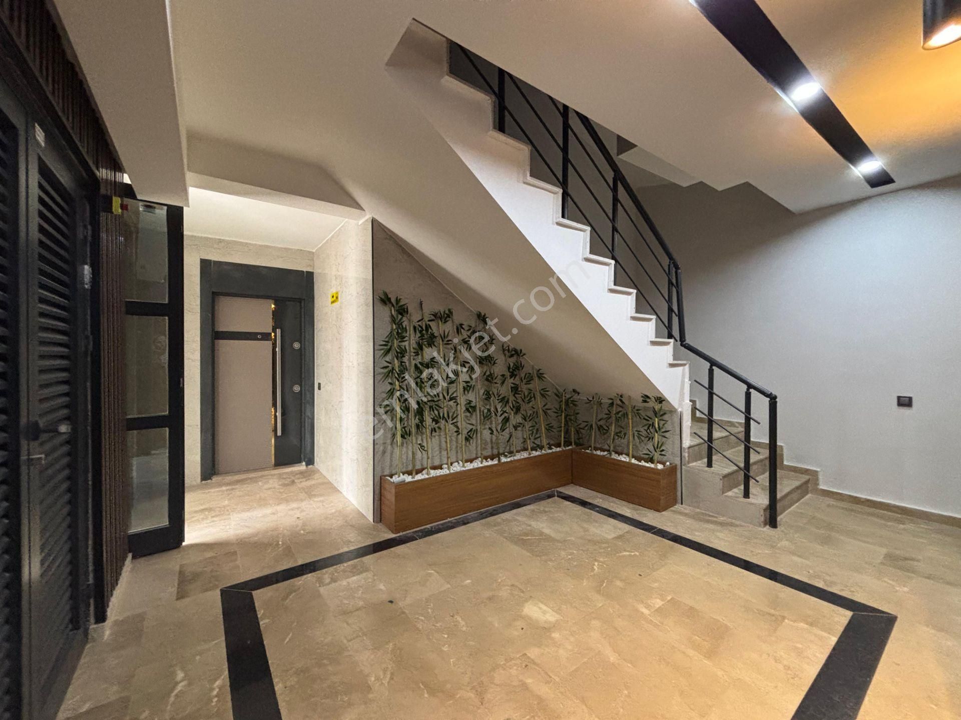 Ulaşıma Yakın Yüzme Havuzlu Asansörlü Katta Satılık 2+1 Daire - Görsel 22