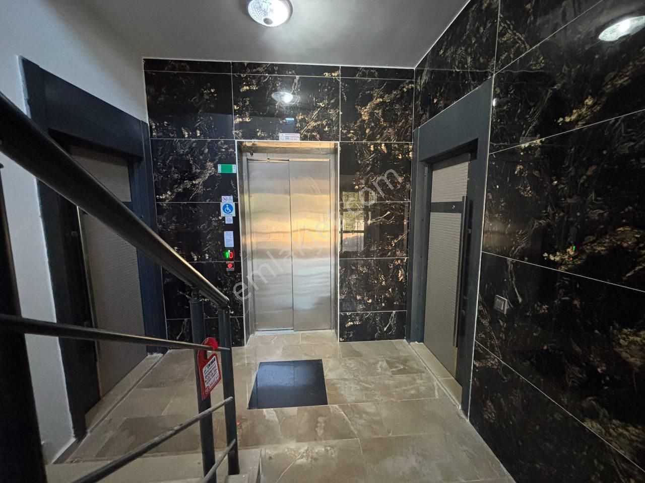 Ulaşıma Yakın Yüzme Havuzlu Asansörlü Katta Satılık 2+1 Daire - Görsel 19