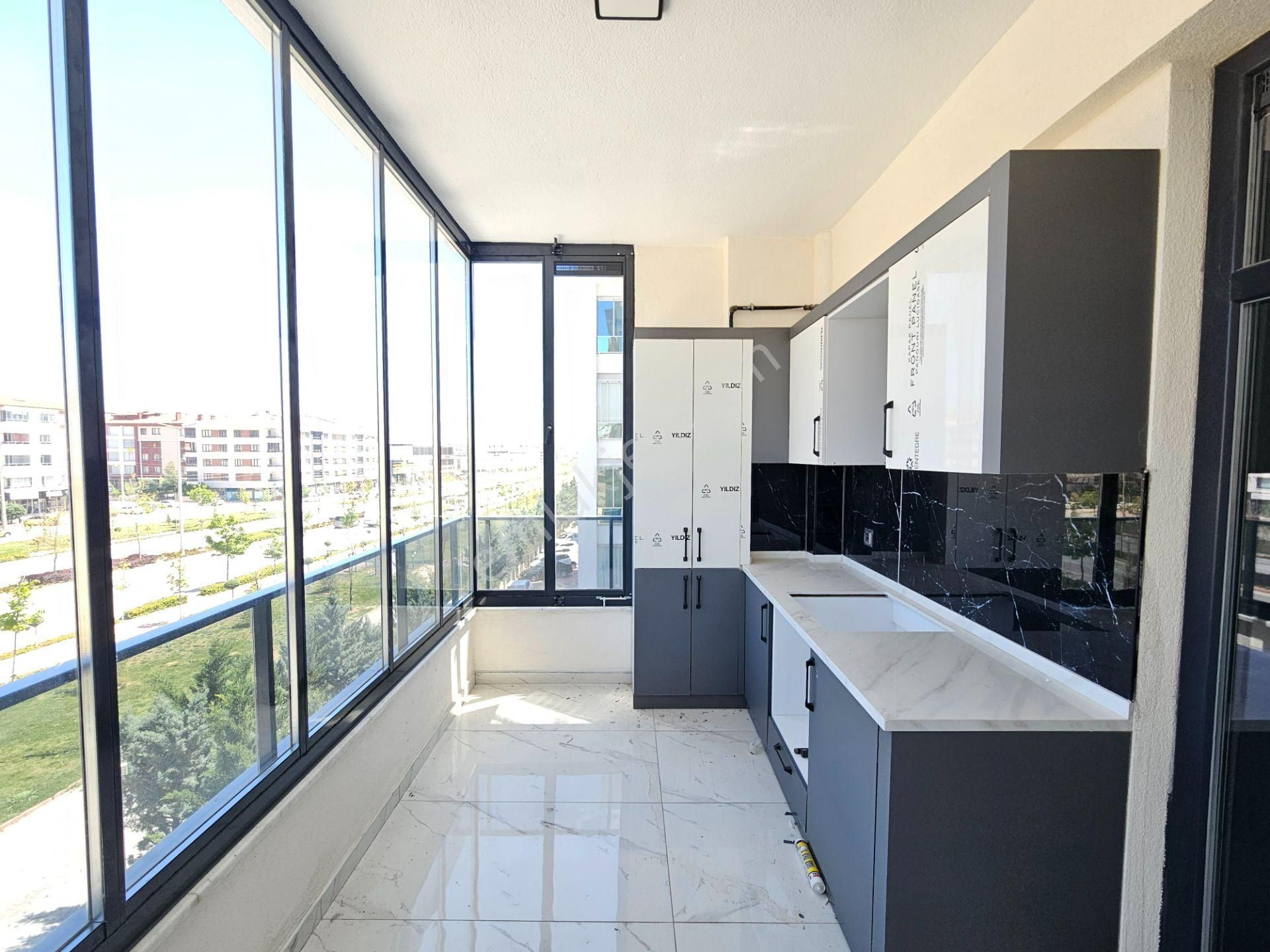 Parsana Mahallesinde Cadde Cepheli 4+1 Satılık Ultra Lüx Sıfır Site İçi Daireler - Görsel 16