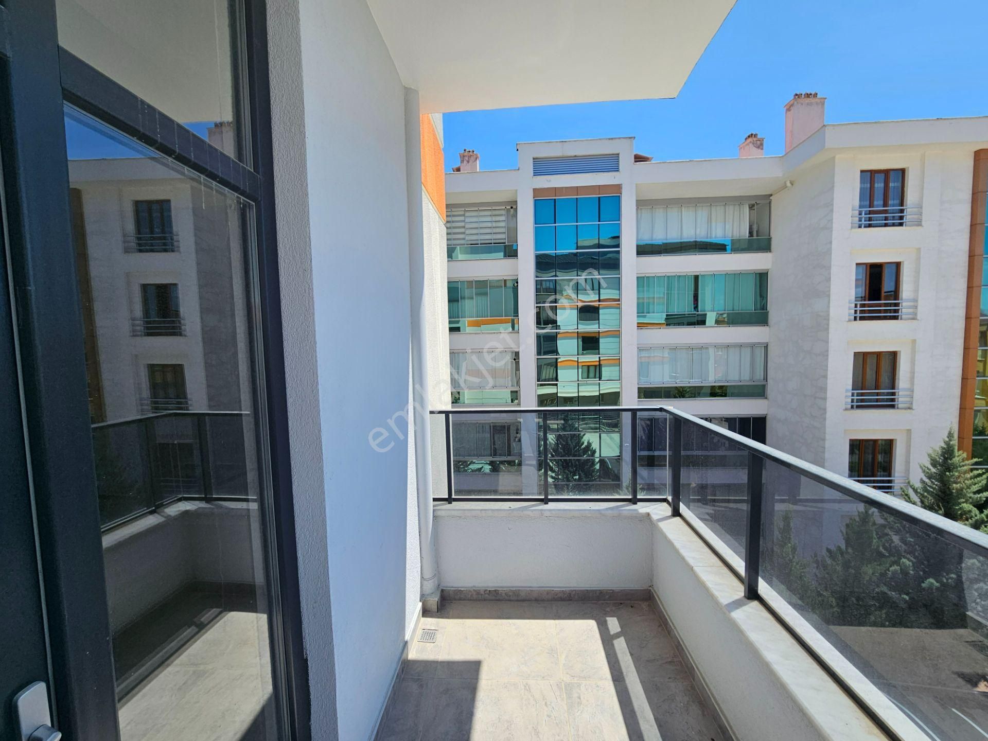 Parsana Mahallesinde Cadde Cepheli 4+1 Satılık Ultra Lüx Sıfır Site İçi Daireler - Görsel 21