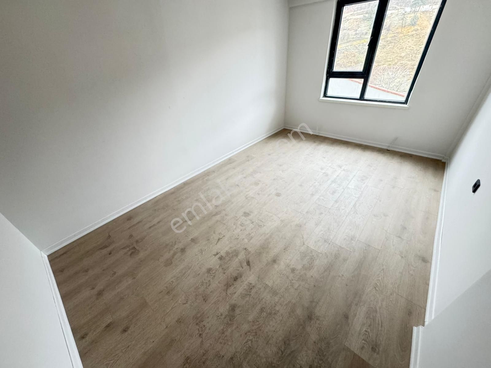 Lider Emlak'tan Cadde Üzeri Yapılı 3+1 Sıfır Daire - Görsel 25