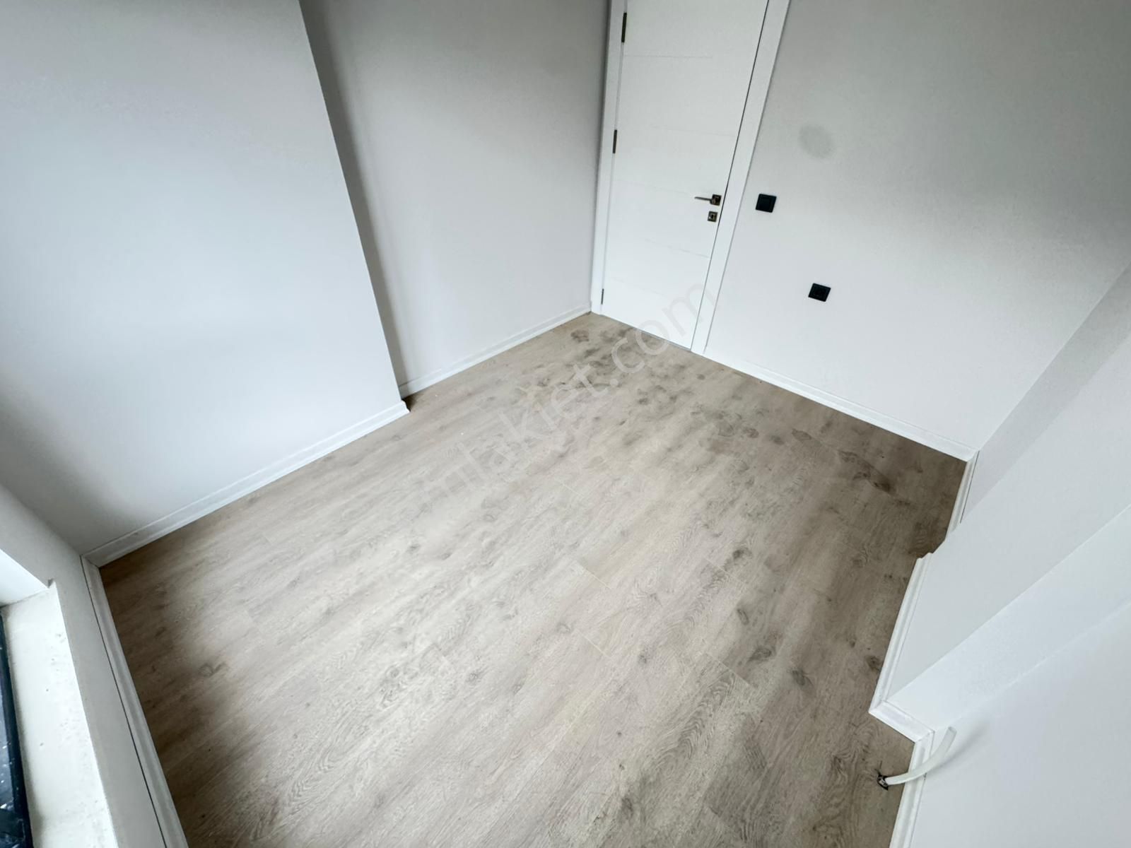 Lider Emlak'tan Cadde Üzeri Yapılı 3+1 Sıfır Daire - Görsel 31