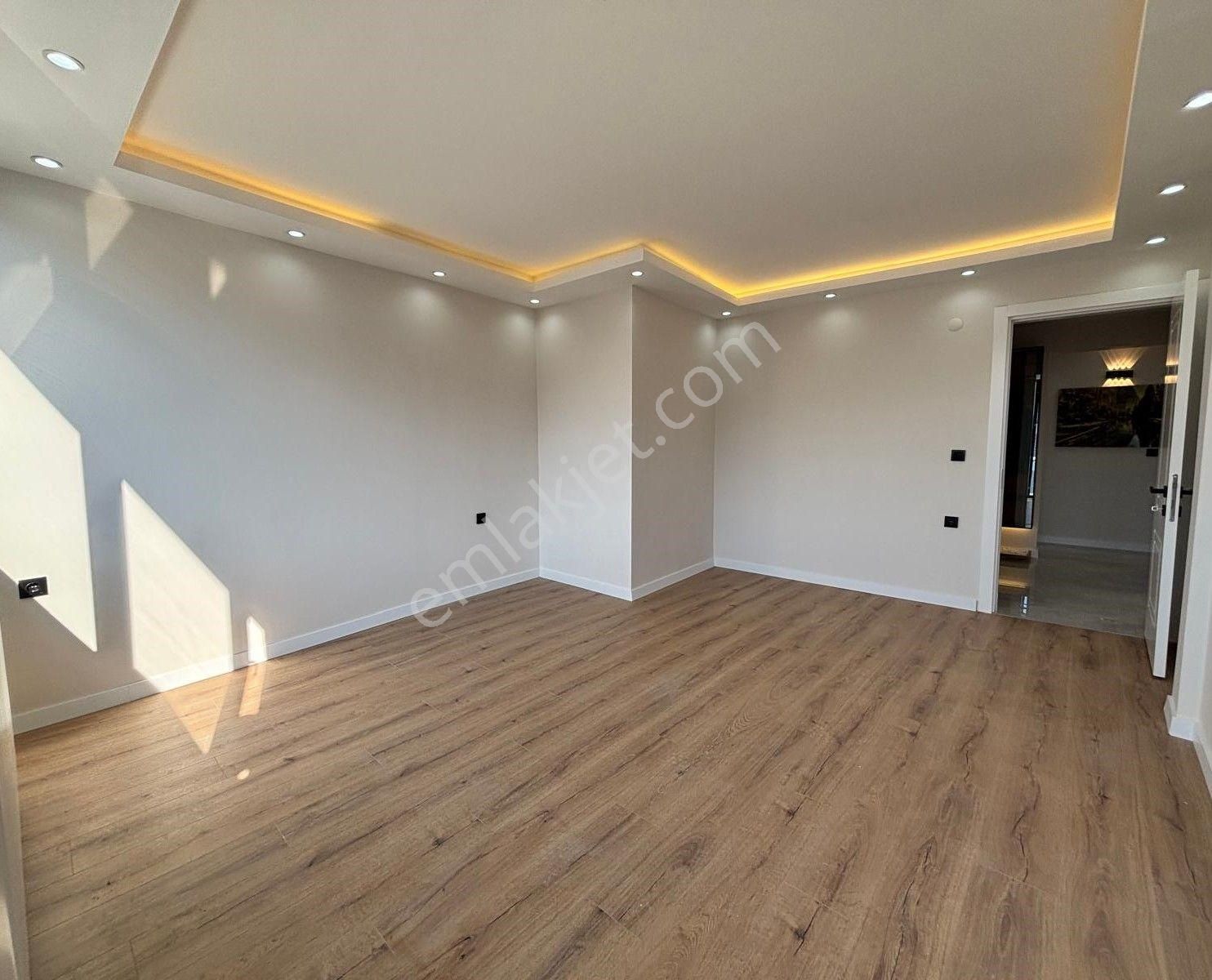 Asil'den Hatayda Cadde Yakını 3+1 Lüks Yapılı Deniz Manzaralı - Görsel 15