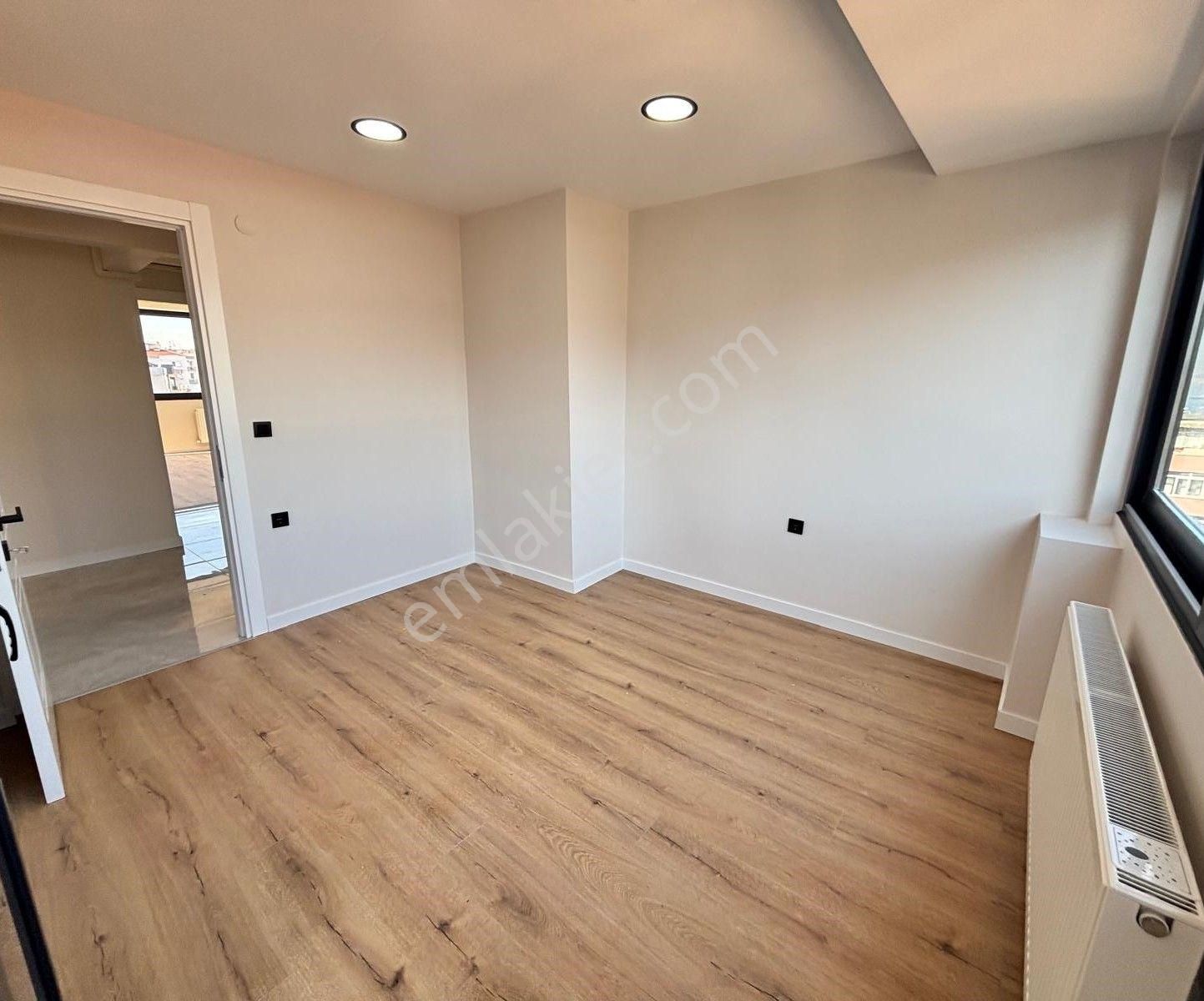 Asil'den Hatayda Cadde Yakını 3+1 Lüks Yapılı Deniz Manzaralı - Görsel 21