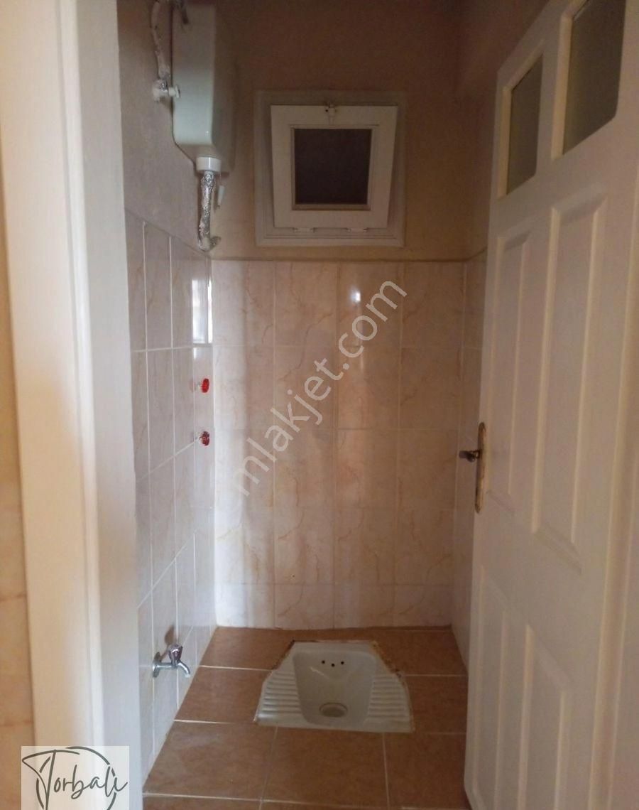 Torbalı Emlak'tan Muratbey Mah. Yaprak Konutlarında 145m2 3+1 D.gazlı Dairemiz Kiralık - Görsel 21