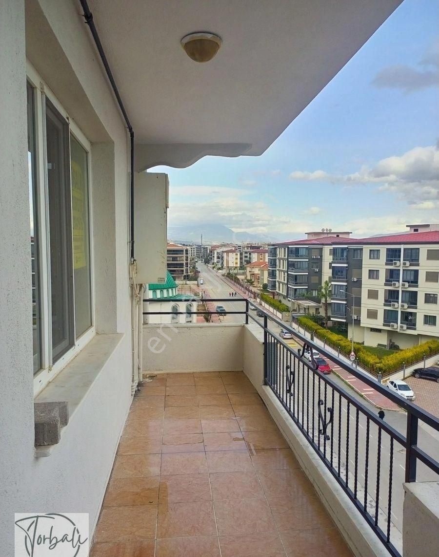 Torbalı Emlak'tan Muratbey Mah. Yaprak Konutlarında 145m2 3+1 D.gazlı Dairemiz Kiralık - Görsel 24