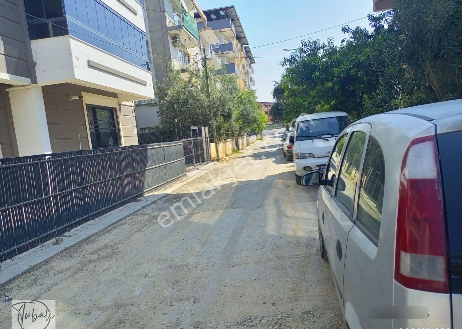 Torbalı Emlak'tan Muratbey Mah.izbana Yakın 85m2 2+1 D.gazlı Lüx Dairemiz Satılık - Görsel 6