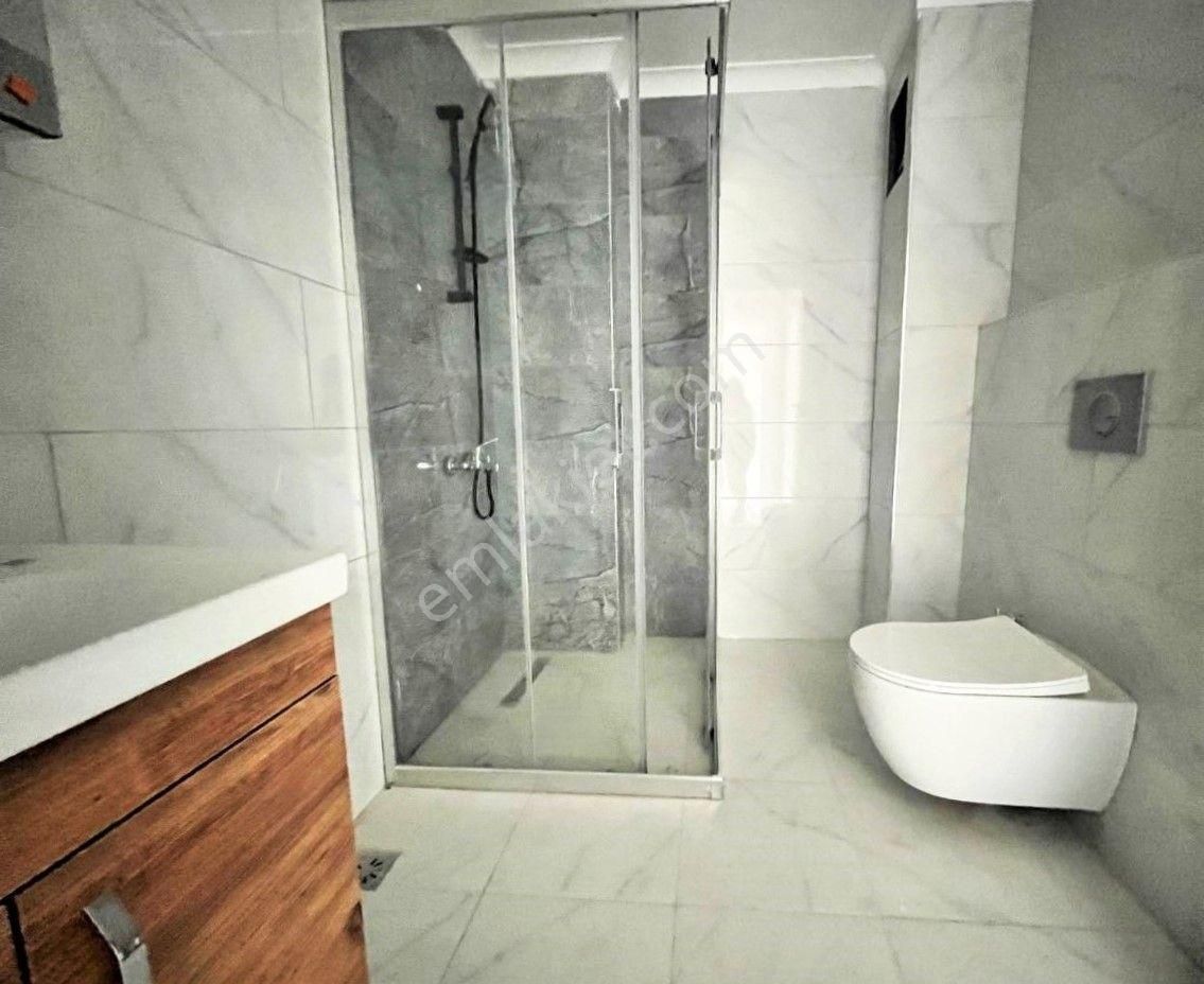 ✔akçay'da Kat Ve Cephe Seçenekleriyle Aygül'den Sıfır Ön Cephe Geniş Balkonlu Lüks 1+1 Satılık Daire - Görsel 29
