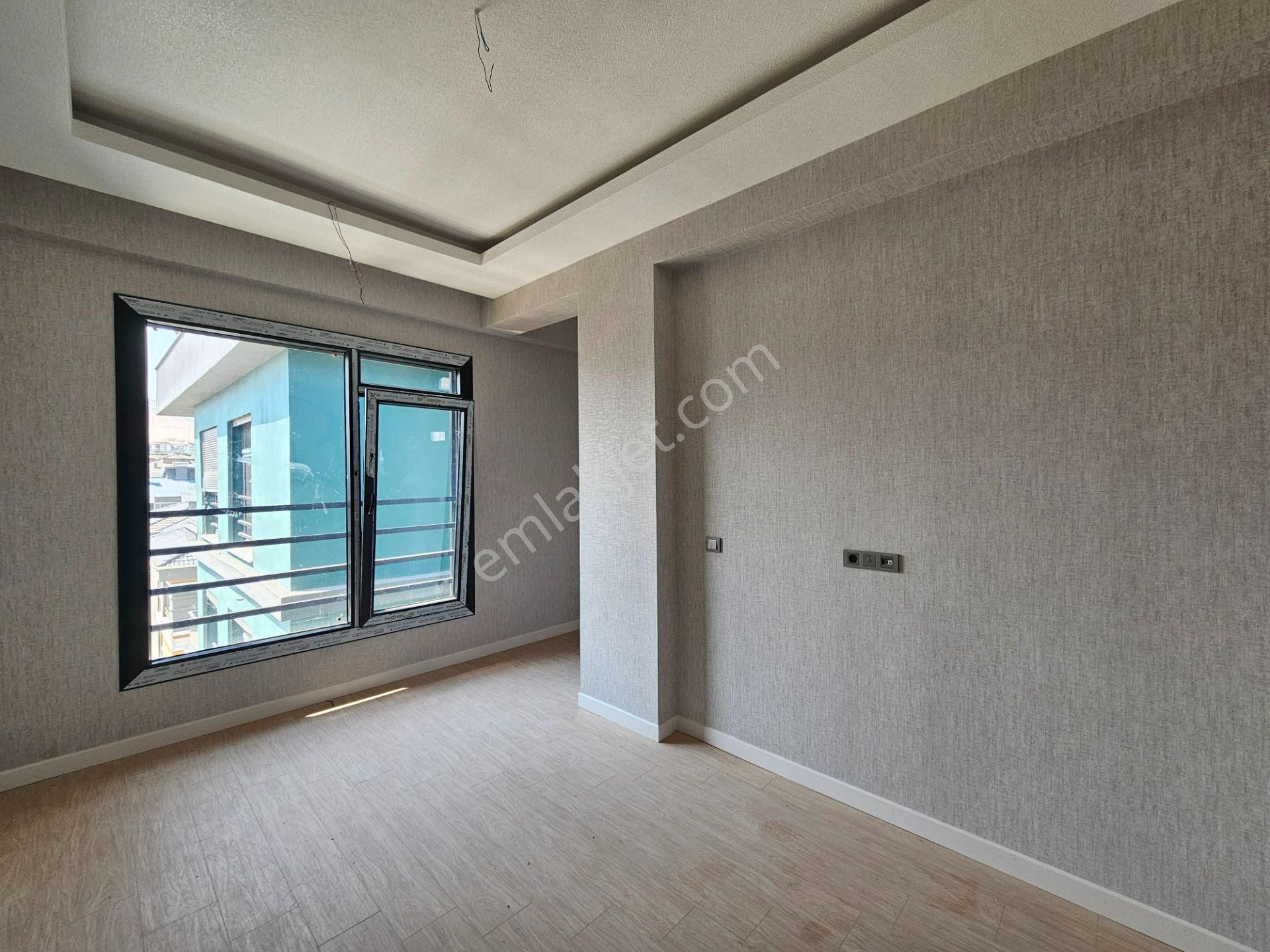 Beyhekim Caddesinde Akıllı Ev Sistemli 4+1 Fırsat Ultra Lüx Daire - Görsel 19