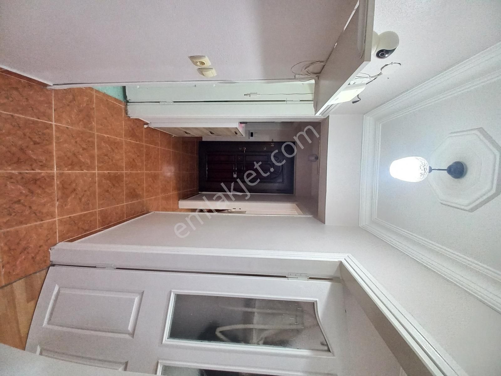 Şeref Emlak Yıldız Tabya Balkonlu Satılık Daire 3.550.000 Tl - Görsel 7