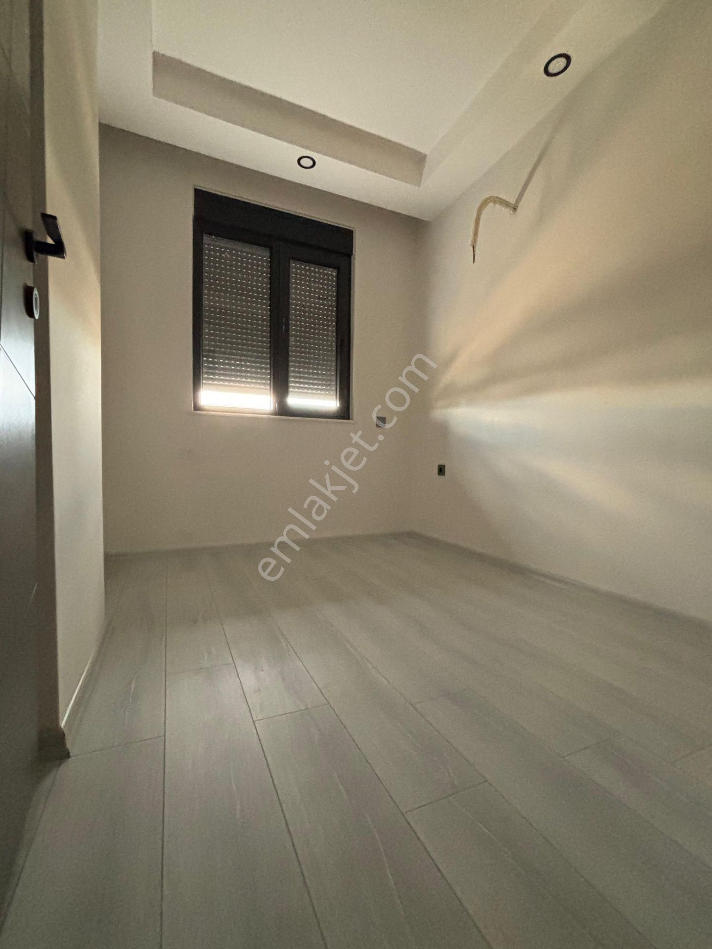 Kaçırılmayacak Yüzme Havuzlu Ulaşım Yakını Satılık 2+1 Daire - Görsel 12