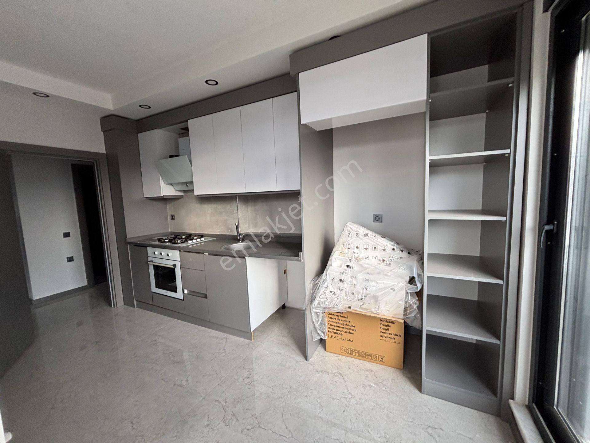 Kaçırılmayacak Yüzme Havuzlu Ulaşım Yakını Satılık 2+1 Daire - Görsel 6