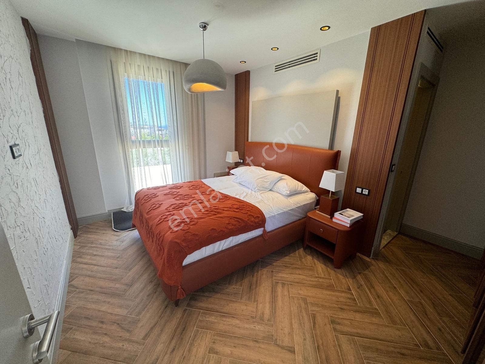 Kuşadasında Satılık Deniz Manzaralı Ultra Lüks Villalar - Görsel 34