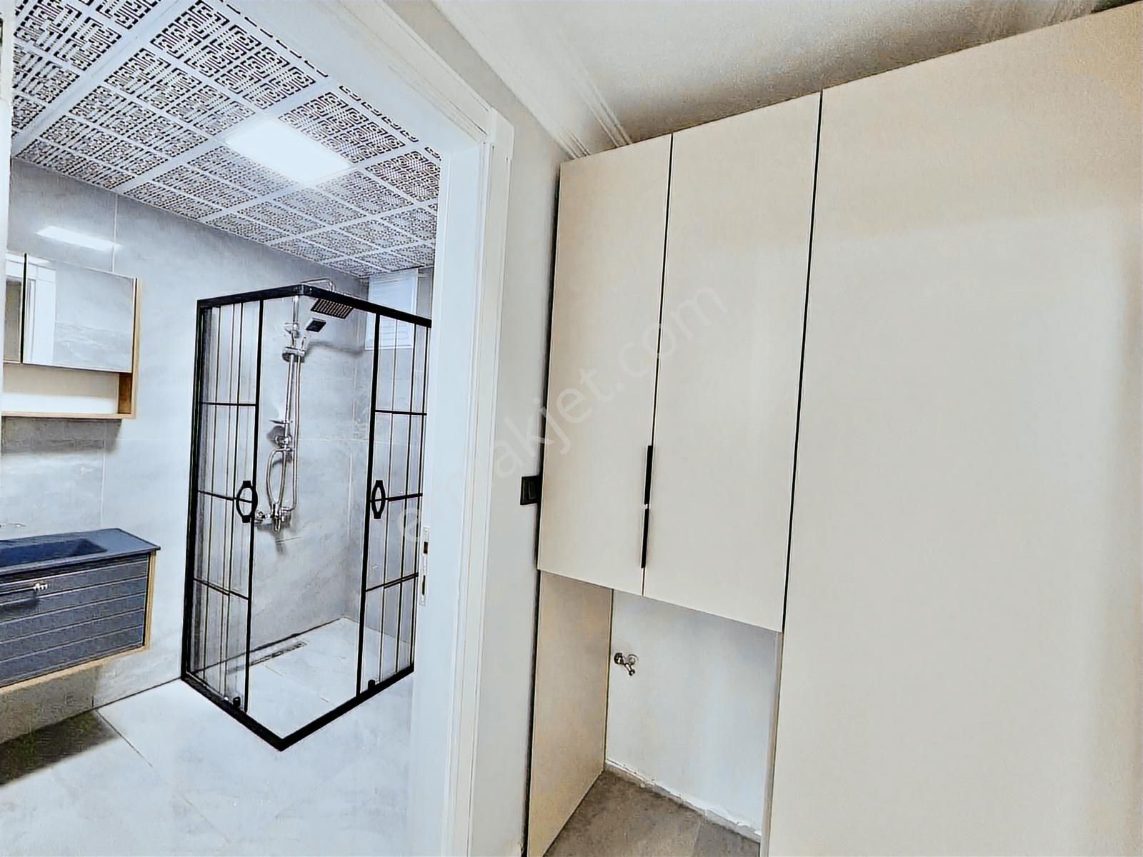 Beyoğlu'ndan Merkezde Full Yapılı Ara Kat Tam Güney Cephe 3+1 - Görsel 33