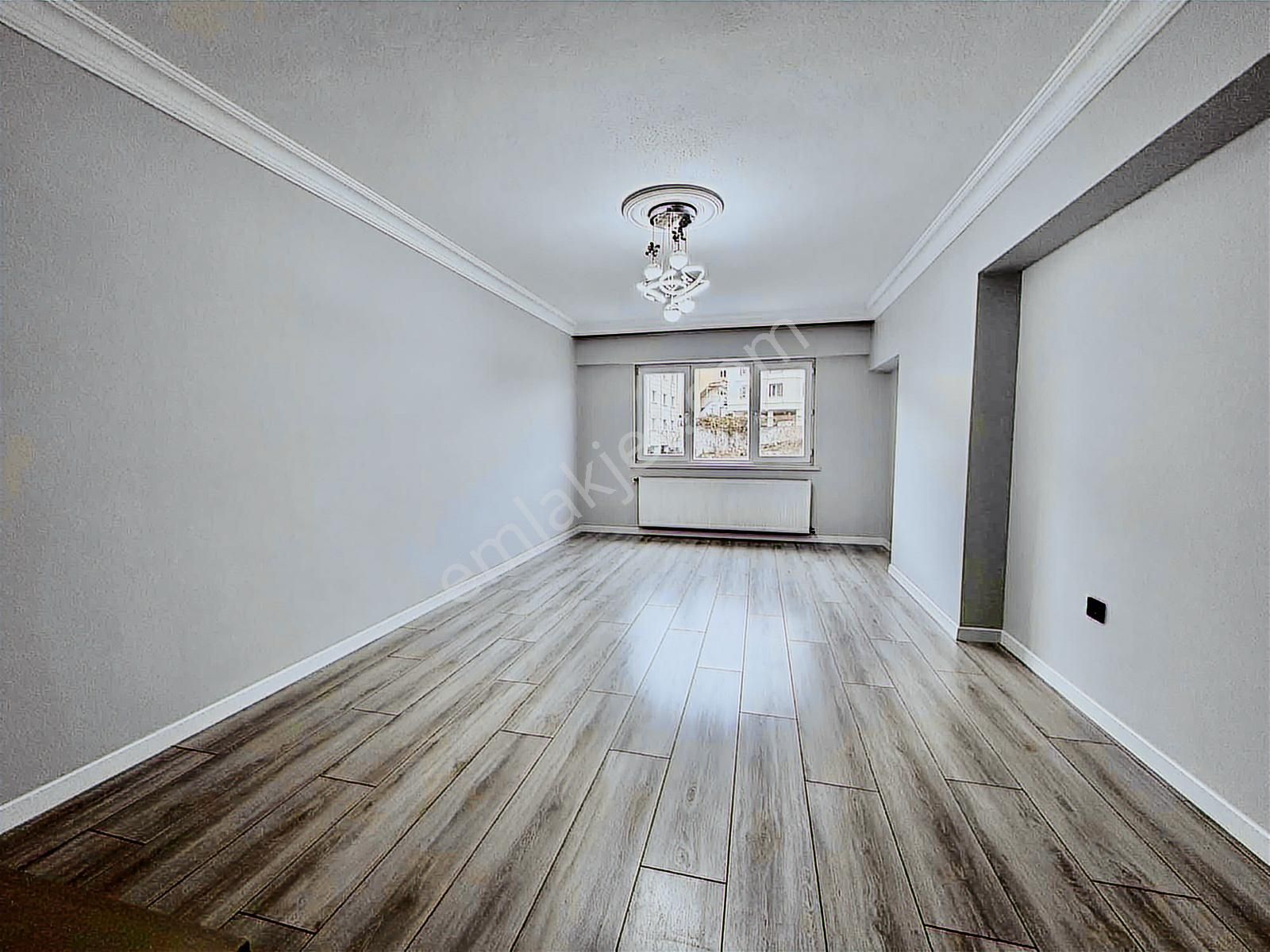 Beyoğlu'ndan Merkezde Full Yapılı Ara Kat Tam Güney Cephe 3+1 - Görsel 9