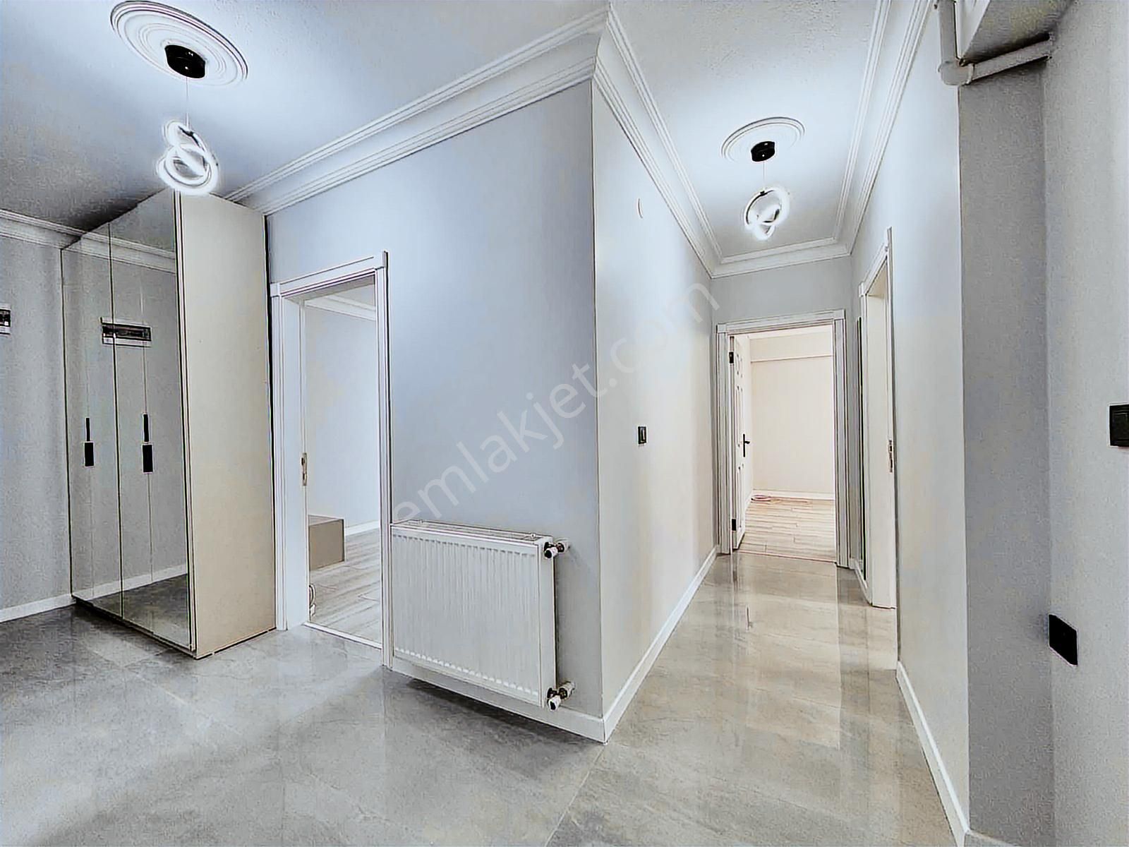 Beyoğlu'ndan Merkezde Full Yapılı Ara Kat Tam Güney Cephe 3+1 - Görsel 25