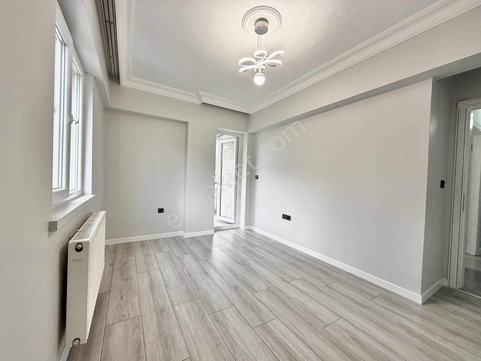 Beyoğlu'ndan Merkezde Full Yapılı Ara Kat Tam Güney Cephe 3+1 - Görsel 27