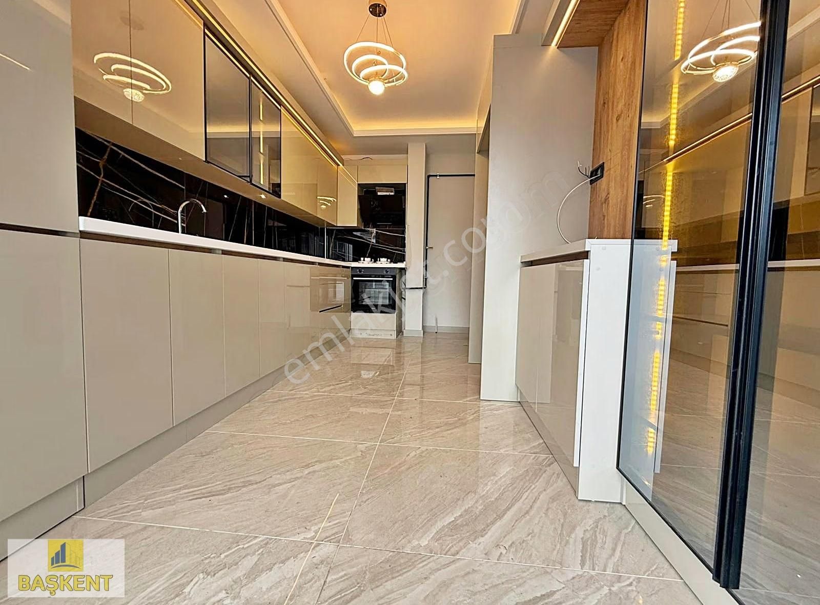 Başkent Gayrimenkul'den Ayaş Yolun'a Yakın Ön Cephe Ara Kat 3+1. - Görsel 3