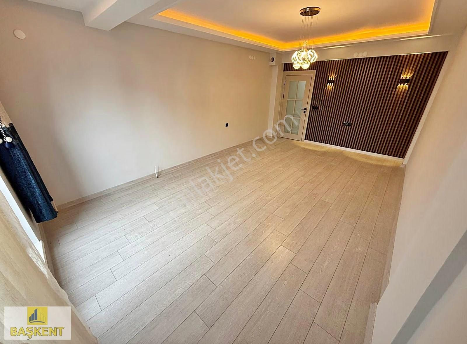 Başkent Gayrimenkul'den Ayaş Yolun'a Yakın Ön Cephe Ara Kat 3+1. - Görsel 16