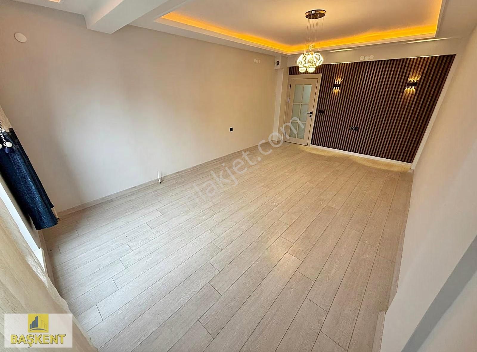 Başkent Gayrimenkul'den Ayaş Yolun'a Yakın Ön Cephe Ara Kat 3+1. - Görsel 4