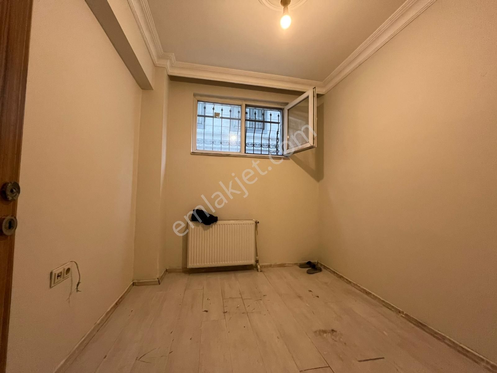 Litros'tan Menderes Mahallesi 2+1 Kiralık 70m² Bahçe Kat Kiralık Daire - Görsel 8