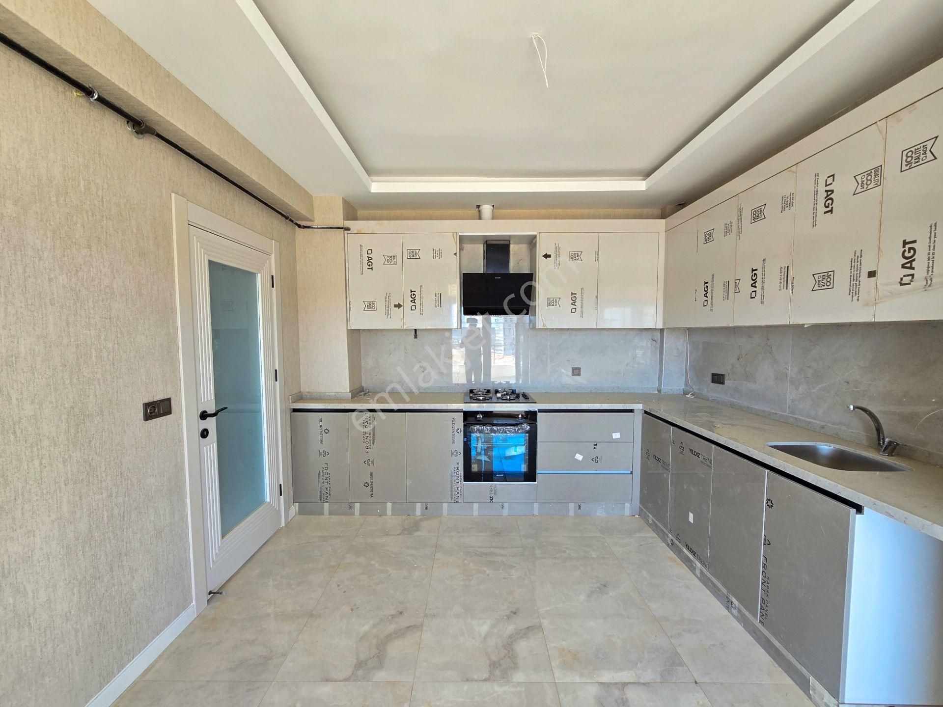 Sancak Mahallesi'nde 3+1 160m2 Sıfır Ultra Lüks Satılık Daire - Görsel 14