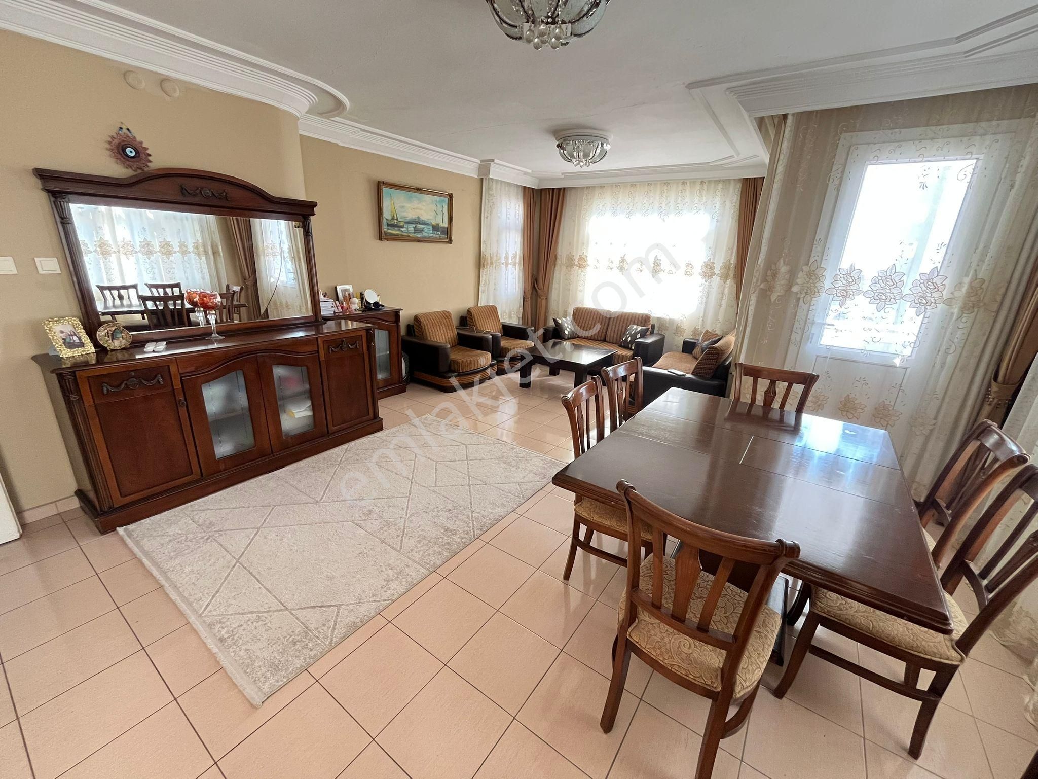 5+1 Güzelyalı Hasarsız 10-10 Katı 3banyo 235m2 Dgaz Kapalı Mutfak Sabahtan Akşama Güneş İçinde - Görsel 5