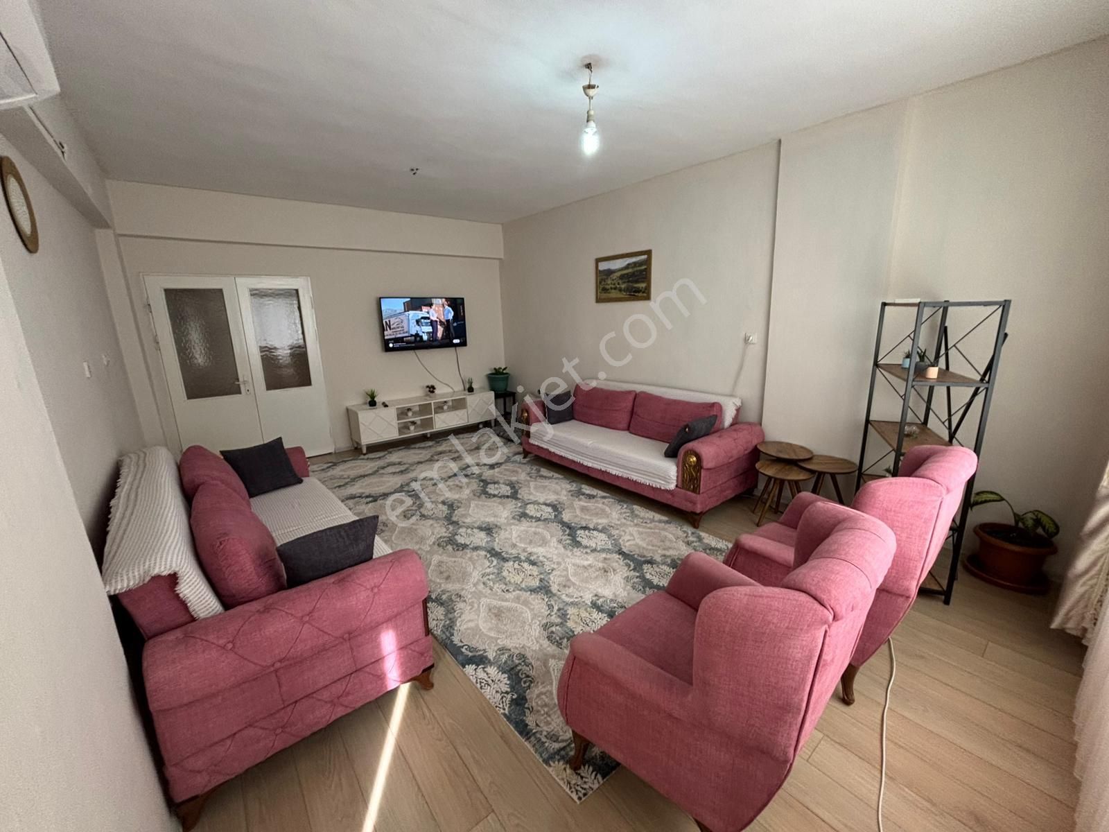 Ana Cadde Zincir Market Dibinde Site İçi Katta Satlık 3+1 Daire - Görsel 2