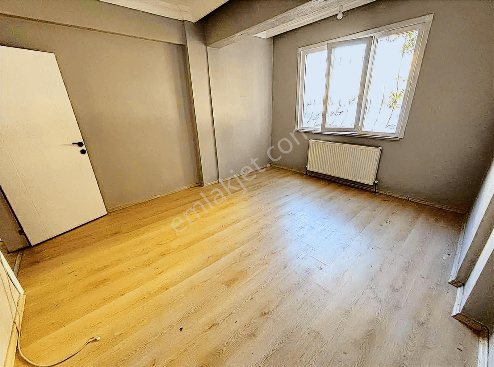 Nenehatun Tandır Yakını Satılık Yüksek Giriş 3+1 120 M2