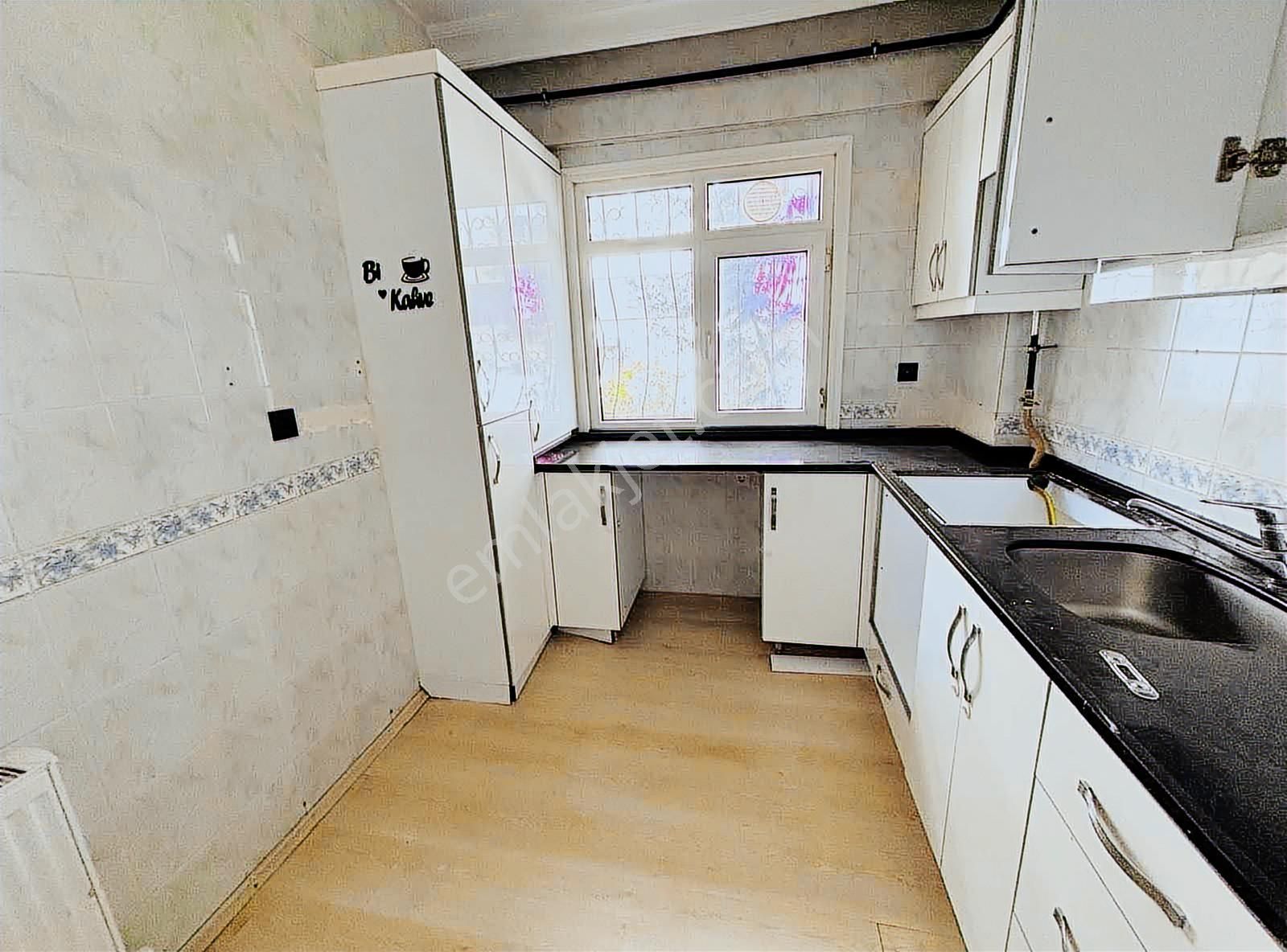 Nenehatun Tandır Yakını Satılık Yüksek Giriş 3+1 120 M2 - Görsel 3