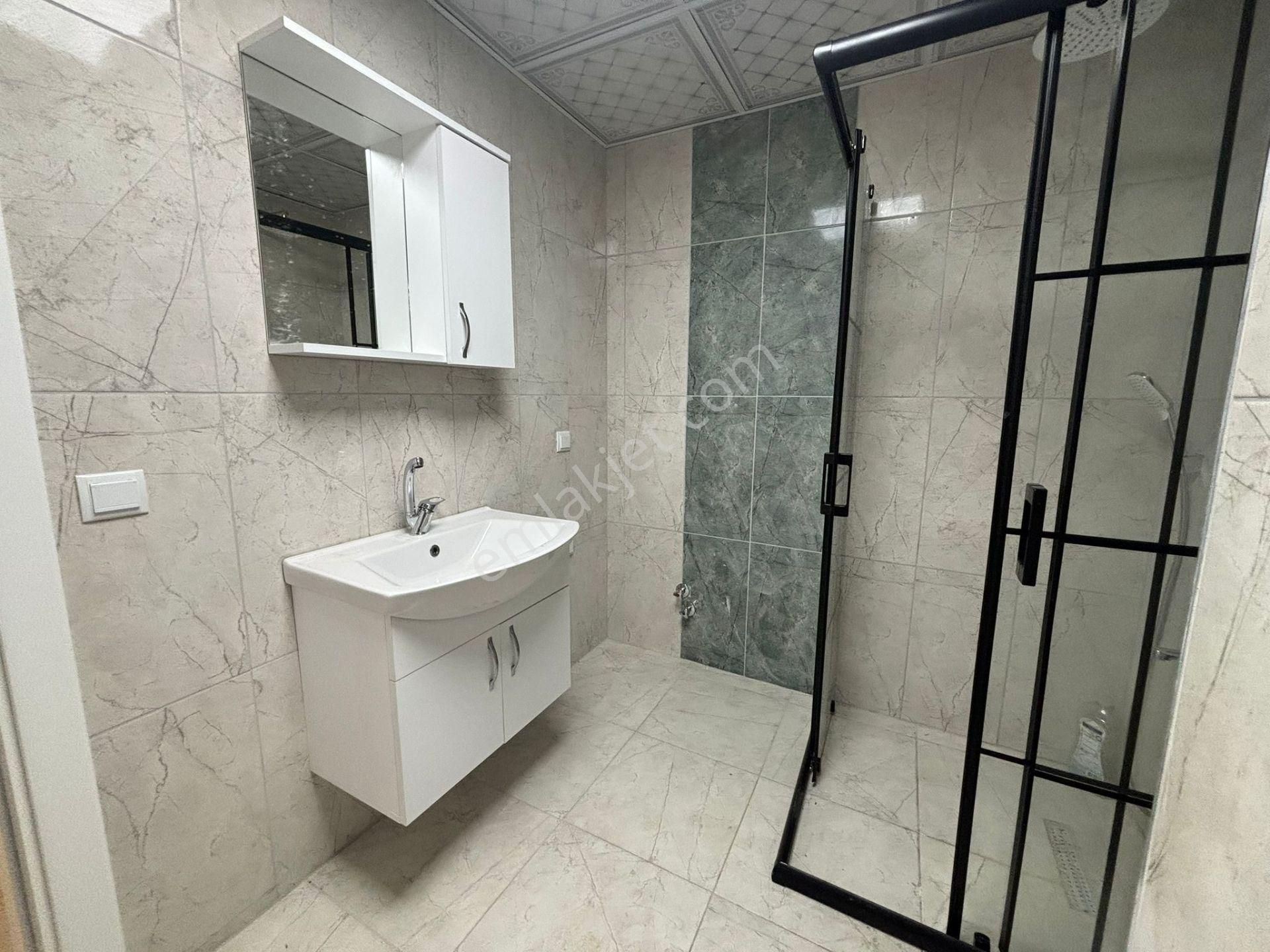 Ana Yola Yakın Petrol Zincir Market Ulaşıma Yakın Satılık Yüksek Giriş 1+1 Daire - Görsel 13