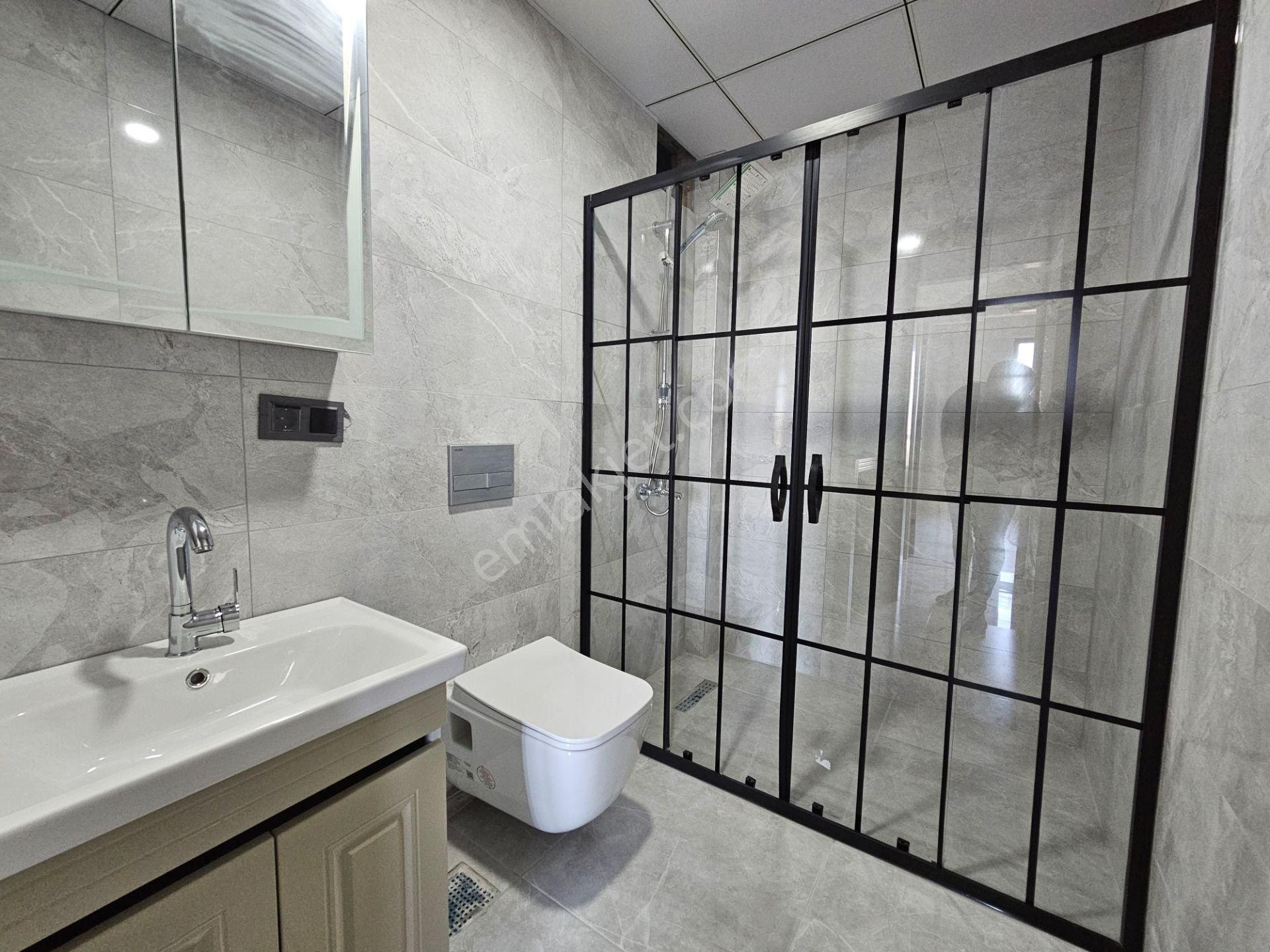 Selahaddin Eyyübi Mahallesi'nde 3+1 160m2 Site İçi Sıfır Lüks Daire - Görsel 38