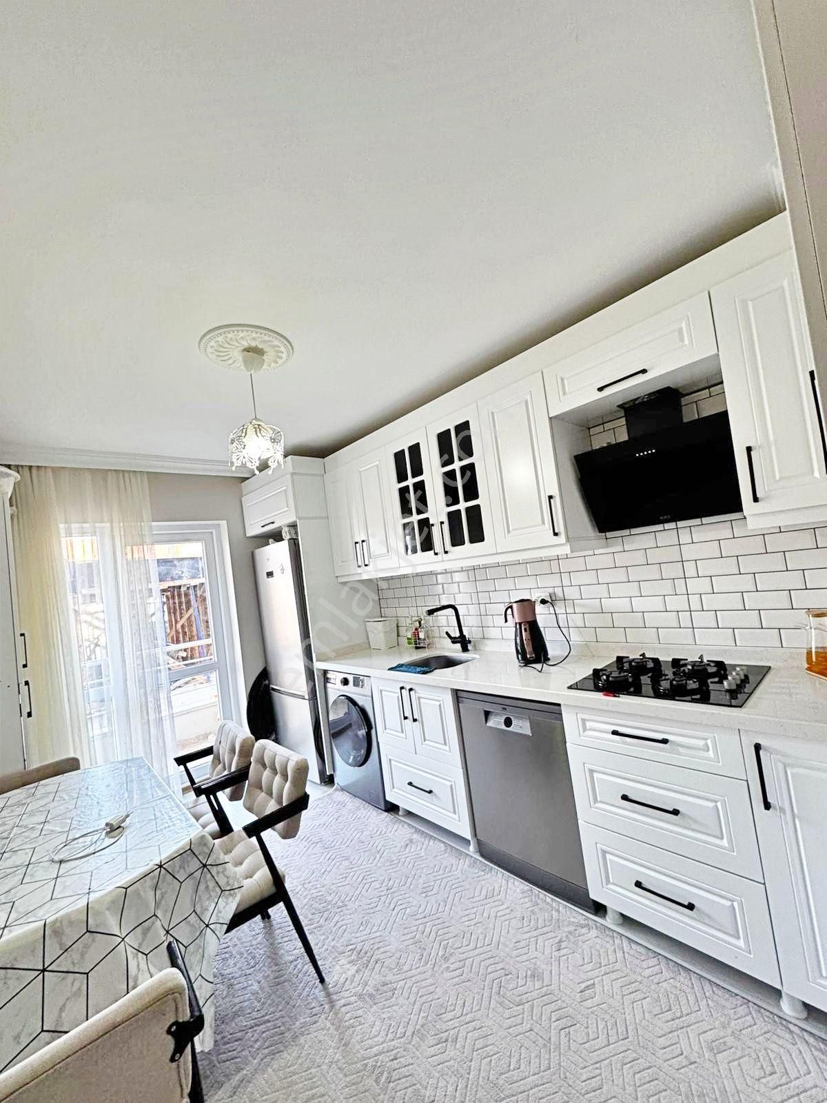 Sincan Tandoğan Mh'de 8 Yıllık Full Yapılı Masrafsız Ara Katta Satılık Daire - Görsel 8