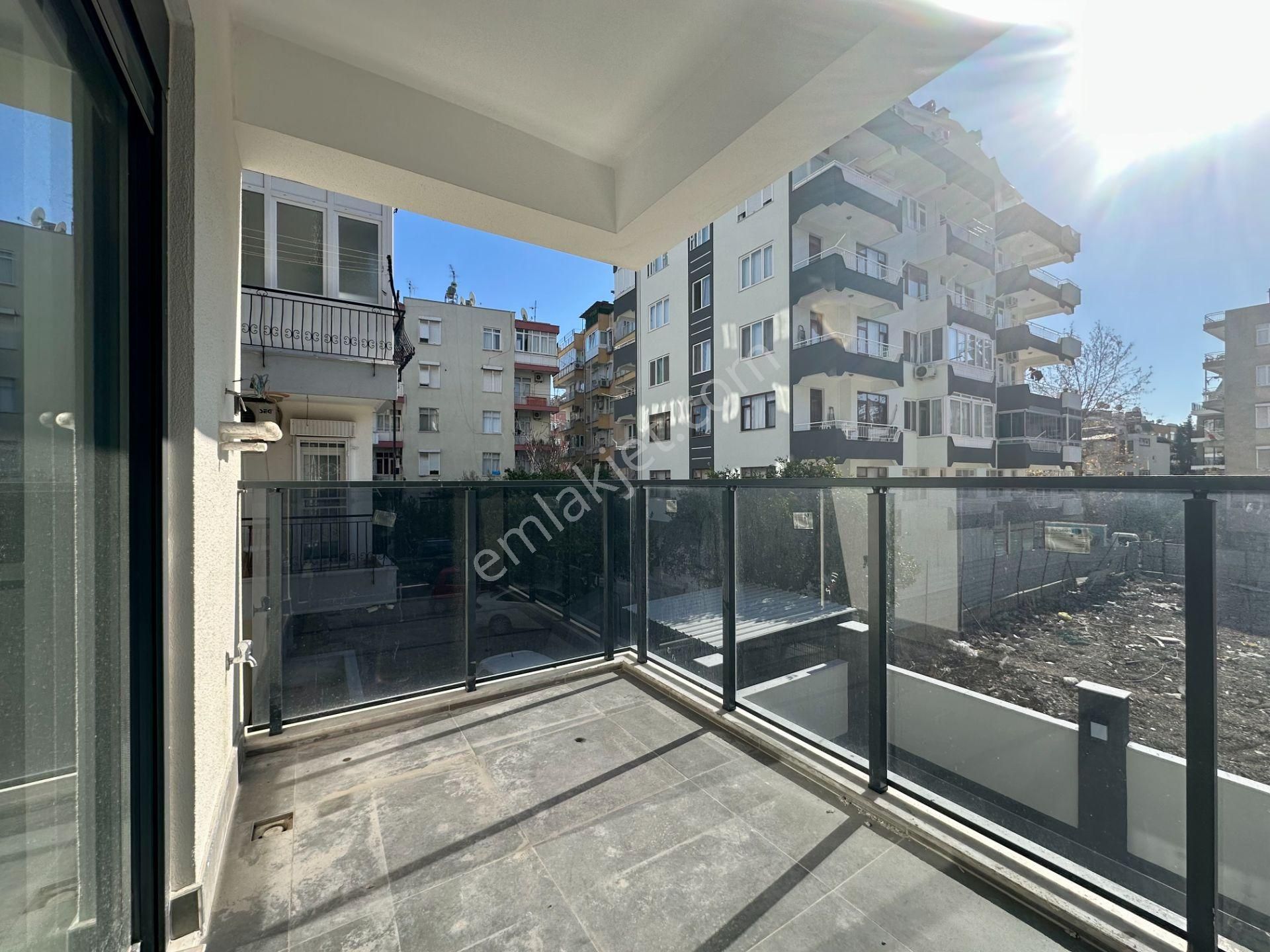 Sinan'da Ayrı Mutfaklı Ultra Lüks 2+1 Kapalı Otoparklı Sıfır Daire - Görsel 14